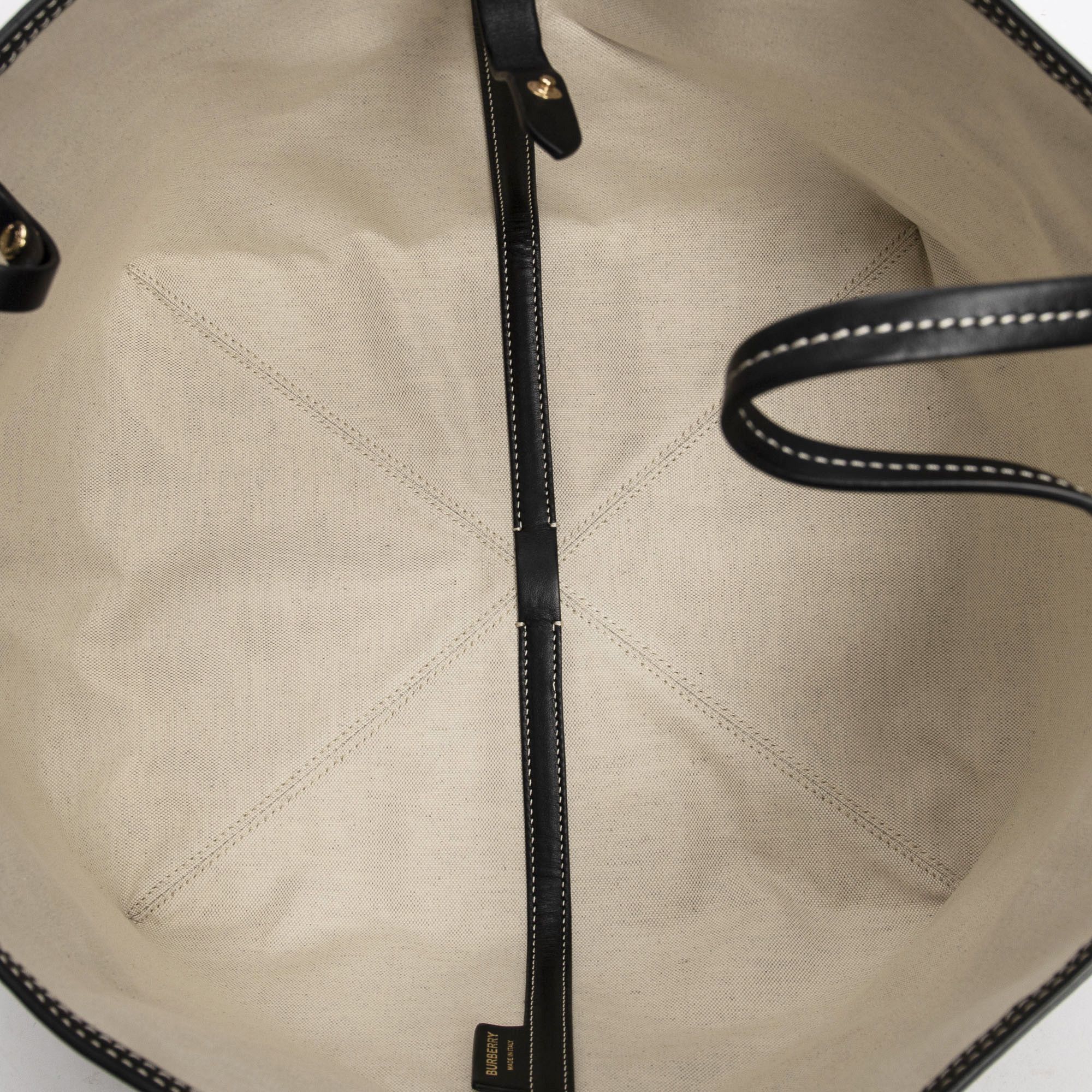 Burberry TB Print Beach Tote Size ONE SIZE - 7 Thumbnail