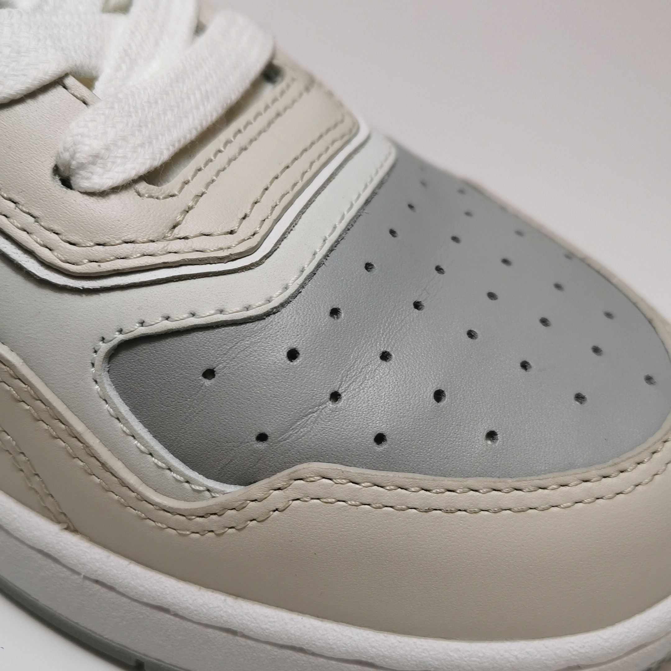 Dior Dior Men 7 Lowtop Sneakers Size US 7 / EU 40 - 11 Thumbnail