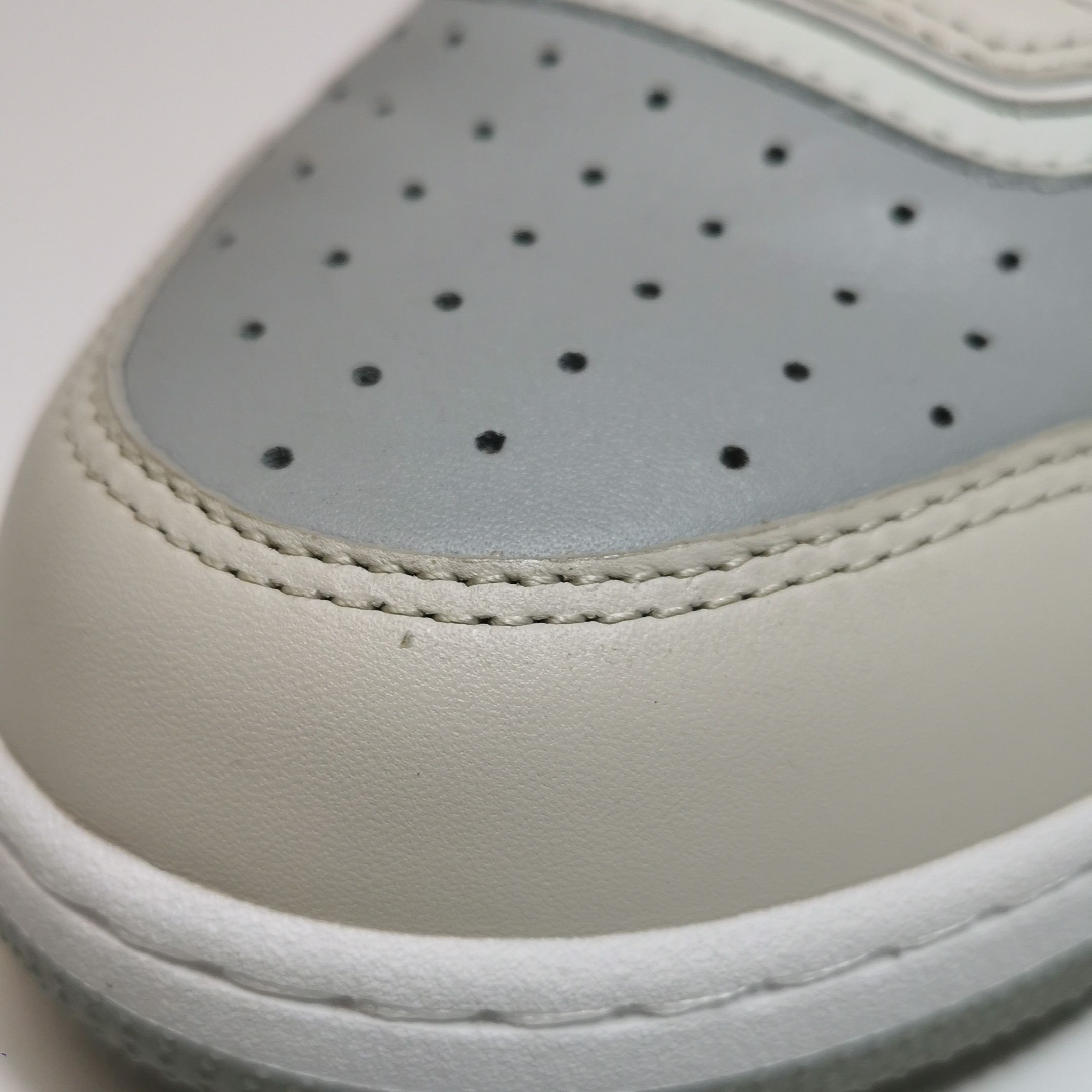Dior Dior Men 7 Lowtop Sneakers Size US 7 / EU 40 - 7 Thumbnail