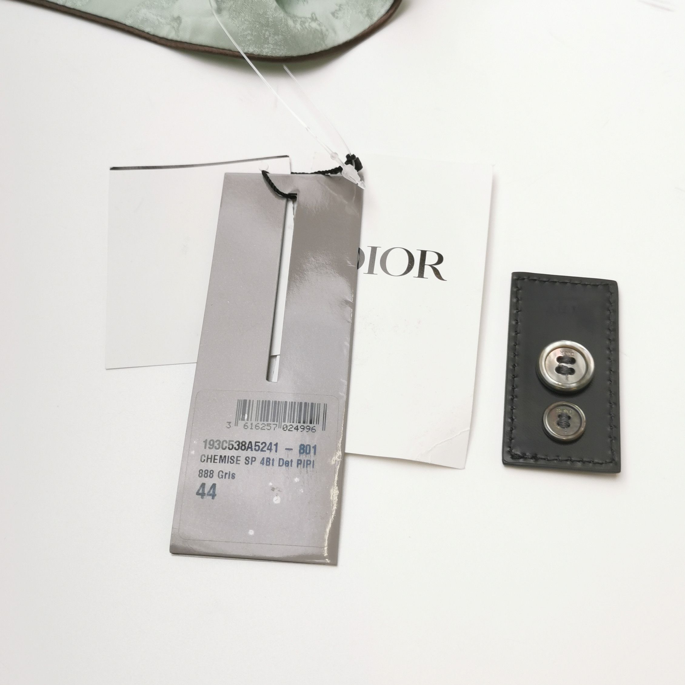 Dior Dior Men xs Button Ups Size US XS / EU 42 / 0 - 4 Thumbnail