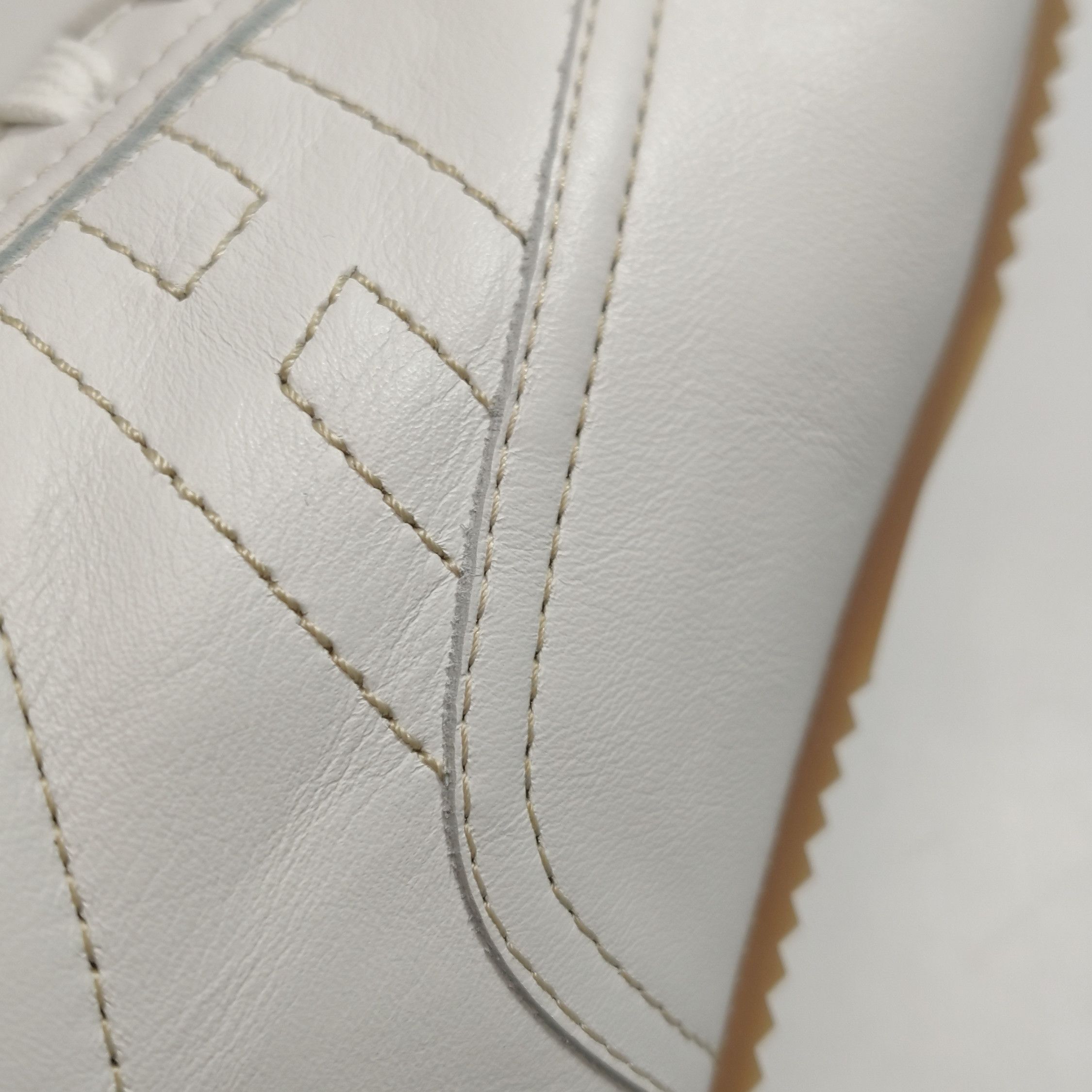 Hermes Hermes Men 10 Lowtop Sneakers Size US 10 / EU 43 - 12 Thumbnail