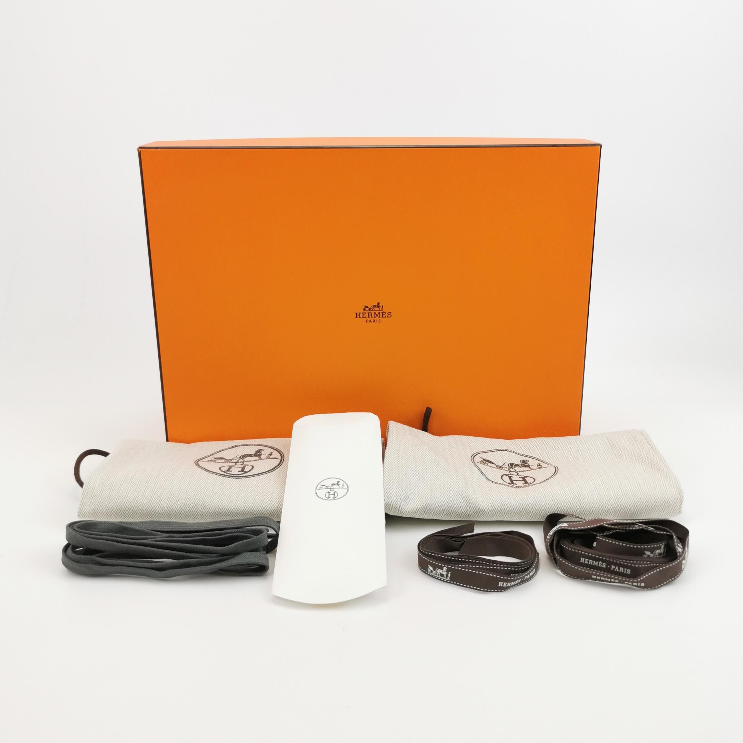 Hermes Hermes Men 10 Lowtop Sneakers Size US 10 / EU 43 - 6 Thumbnail