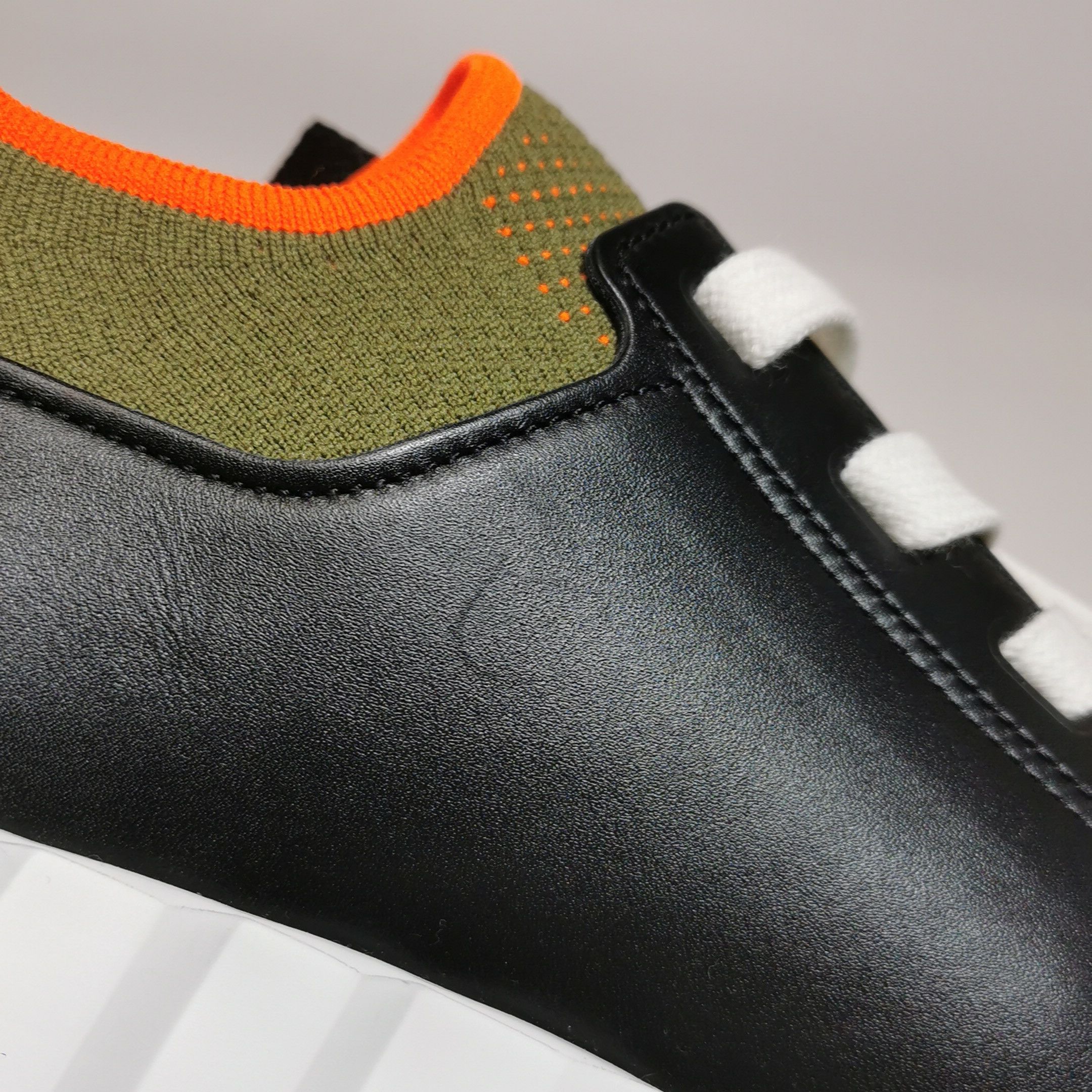 Hermes Hermes Men 7 Lowtop Sneakers Size US 7 / EU 40 - 12 Thumbnail
