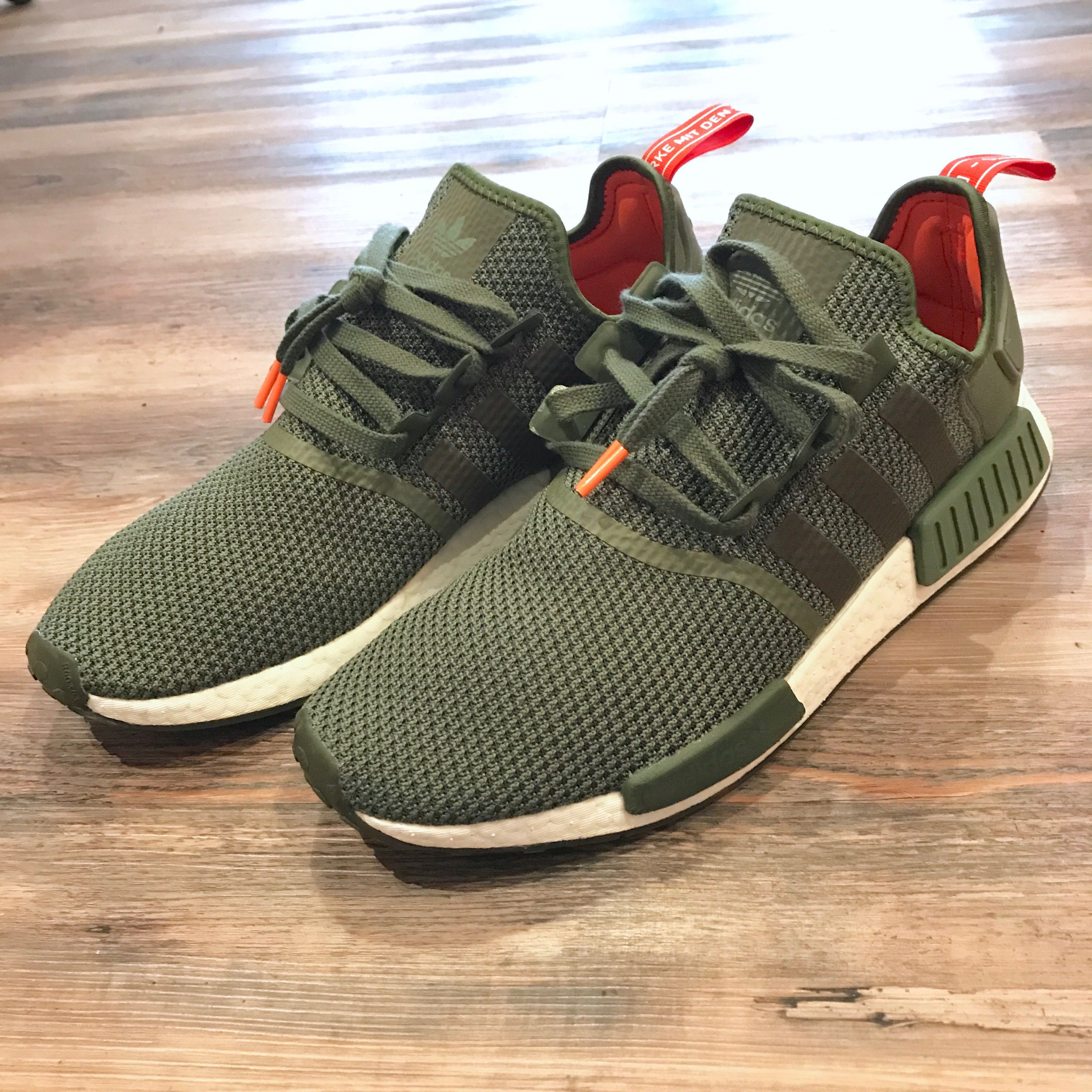 Size NMD R1 Night italienischer Cargo