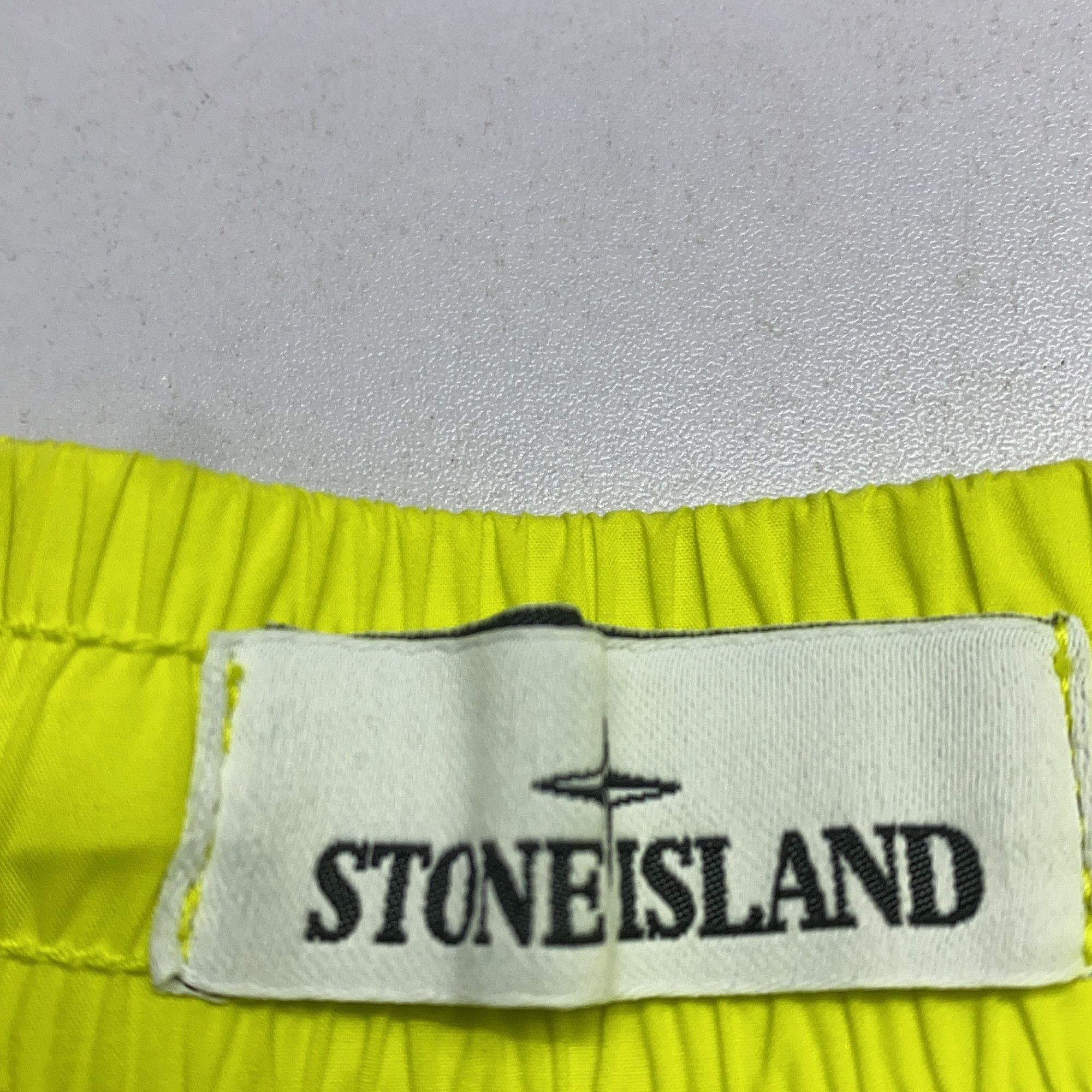 Stone Island Stone Island Nylon Cargo Shorts Size 29 Size US 29 - 3 Thumbnail