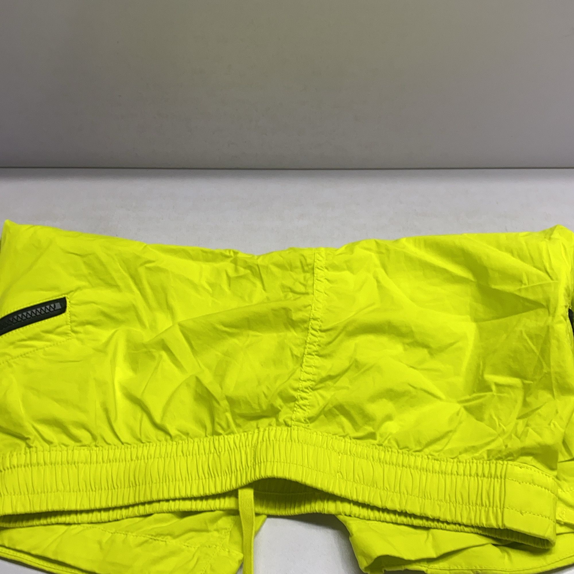 Stone Island Stone Island Nylon Cargo Shorts Size 29 Size US 29 - 8 Thumbnail