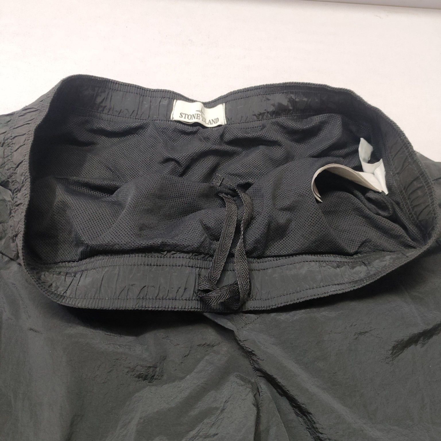 Stone Island Stone Island Nylon Metal Shorts Size XXL Size US 38 / EU 54 - 8 Thumbnail