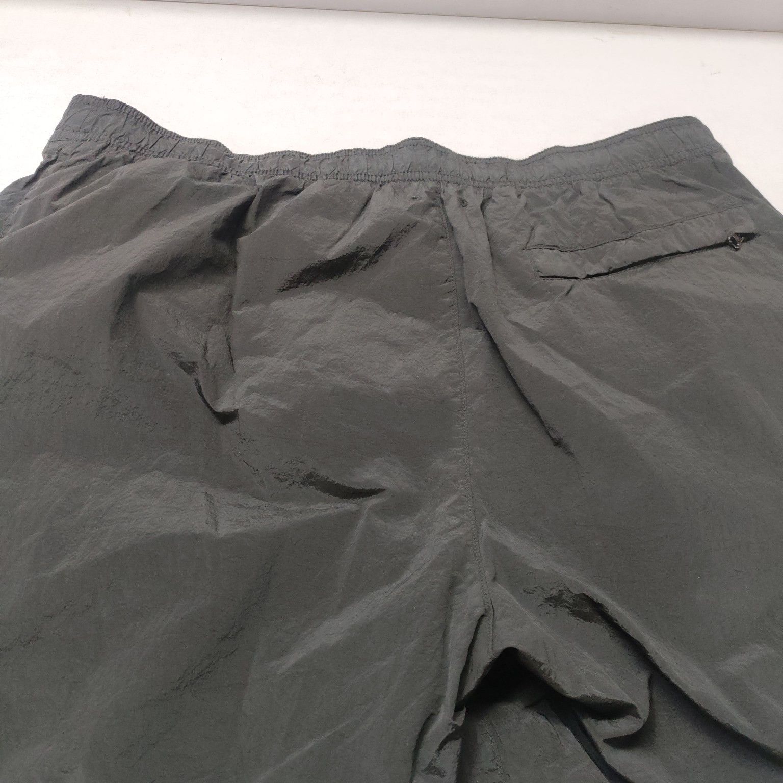 Stone Island Stone Island Nylon Metal Shorts Size XXL Size US 38 / EU 54 - 7 Thumbnail
