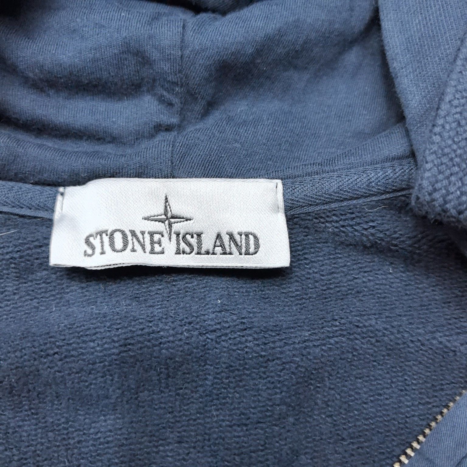 Stone Island Stone Island Zip Hoodie Size L Size US L / EU 52-54 / 3 - 3 Thumbnail