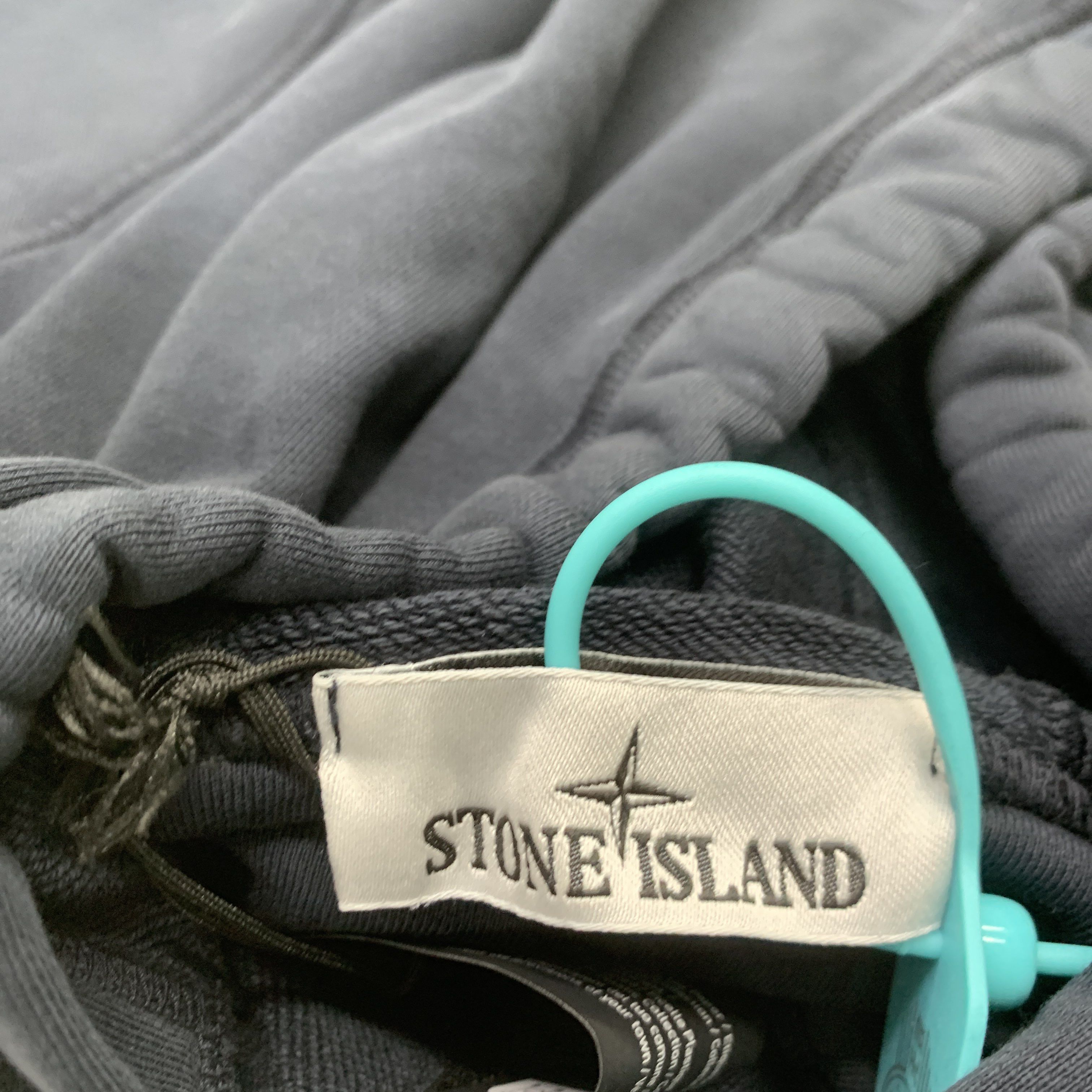Stone Island Stone Island Logo Patch Zip-Up Hoodie Size S Size US S / EU 44-46 / 1 - 2 Thumbnail