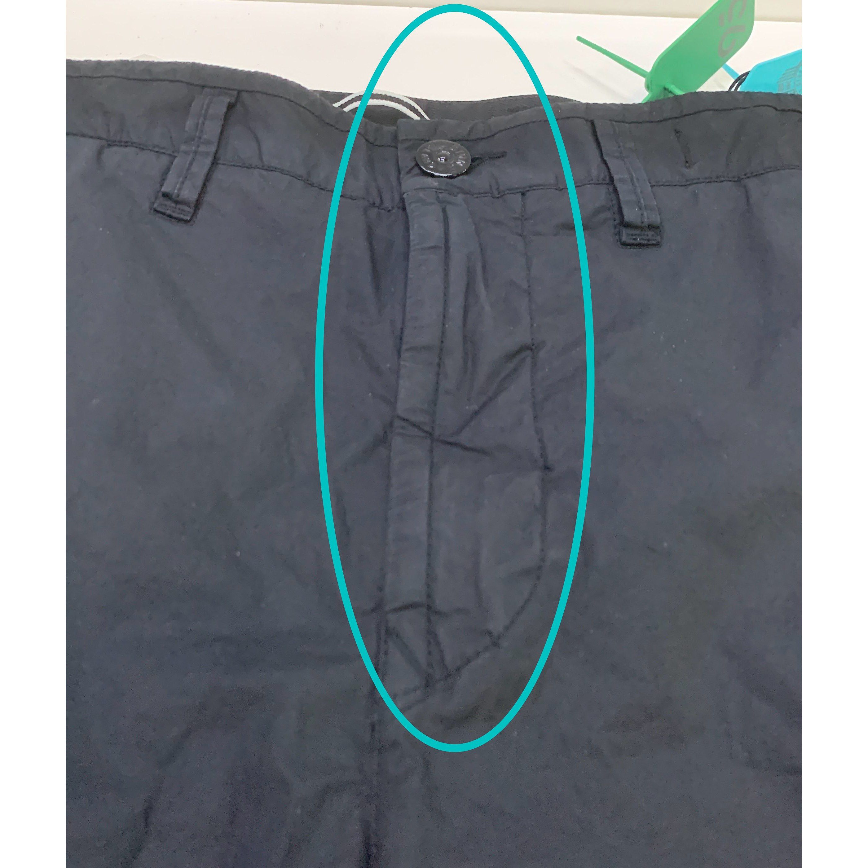 Stone Island STONE ISLAND Cargo Bermuda Shorts Size 31 Size US 31 - 5 Thumbnail