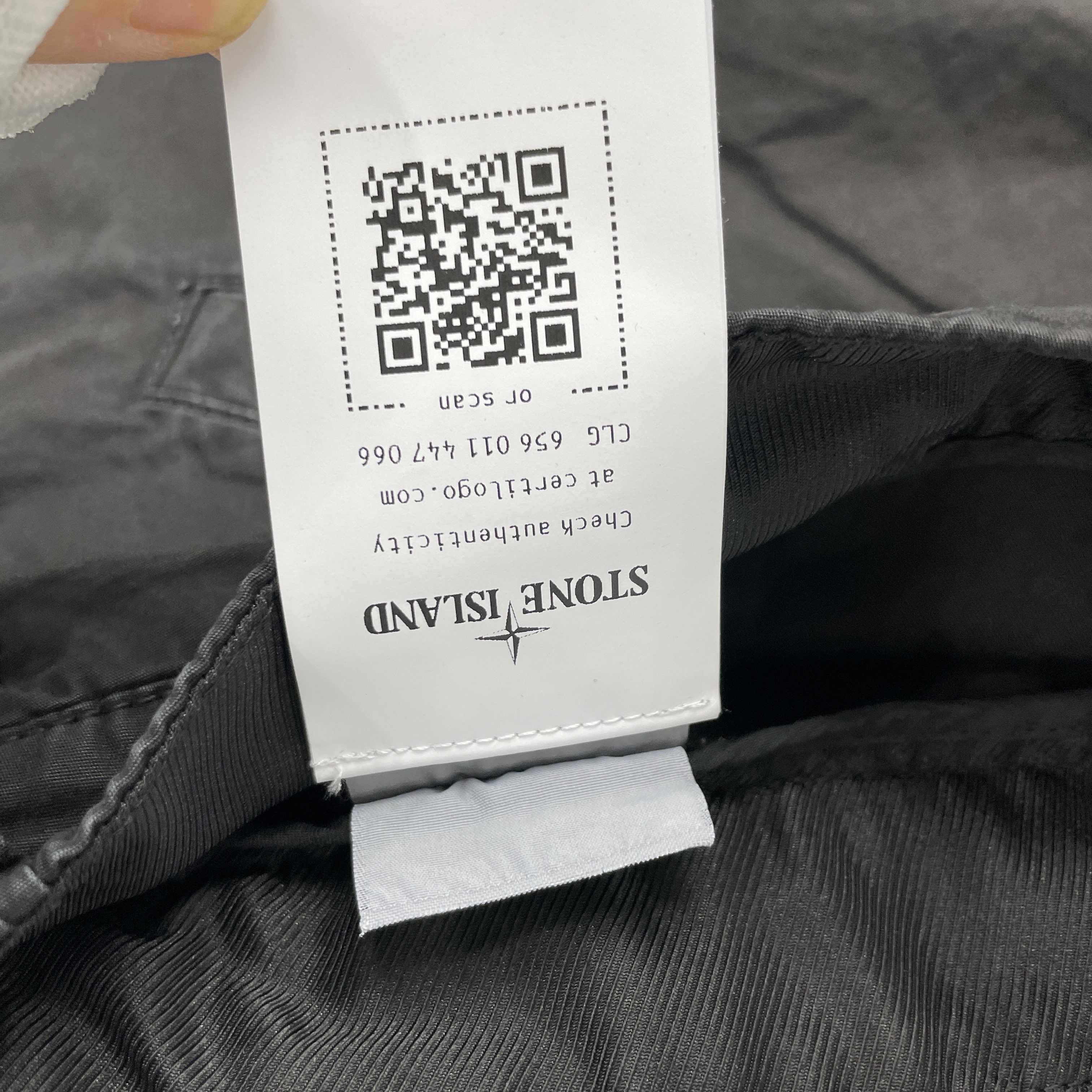 Stone Island Stone Island Cargo Shorts Black Size 34 Size US 34 / EU 50 - 4 Thumbnail