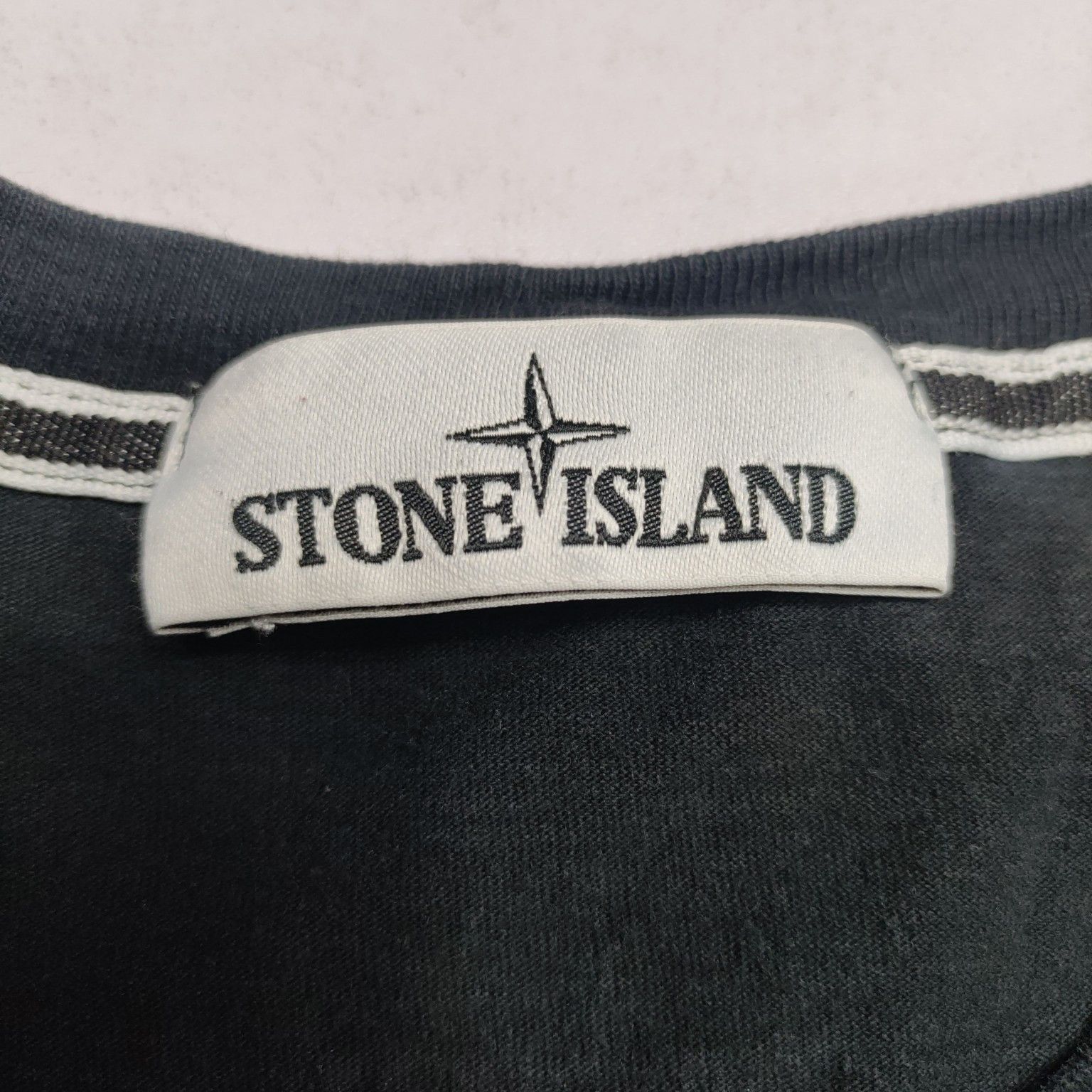 Stone Island Stone Island Graphic Logo T-Shirt Size S Size US S / EU 44-46 / 1 - 3 Thumbnail