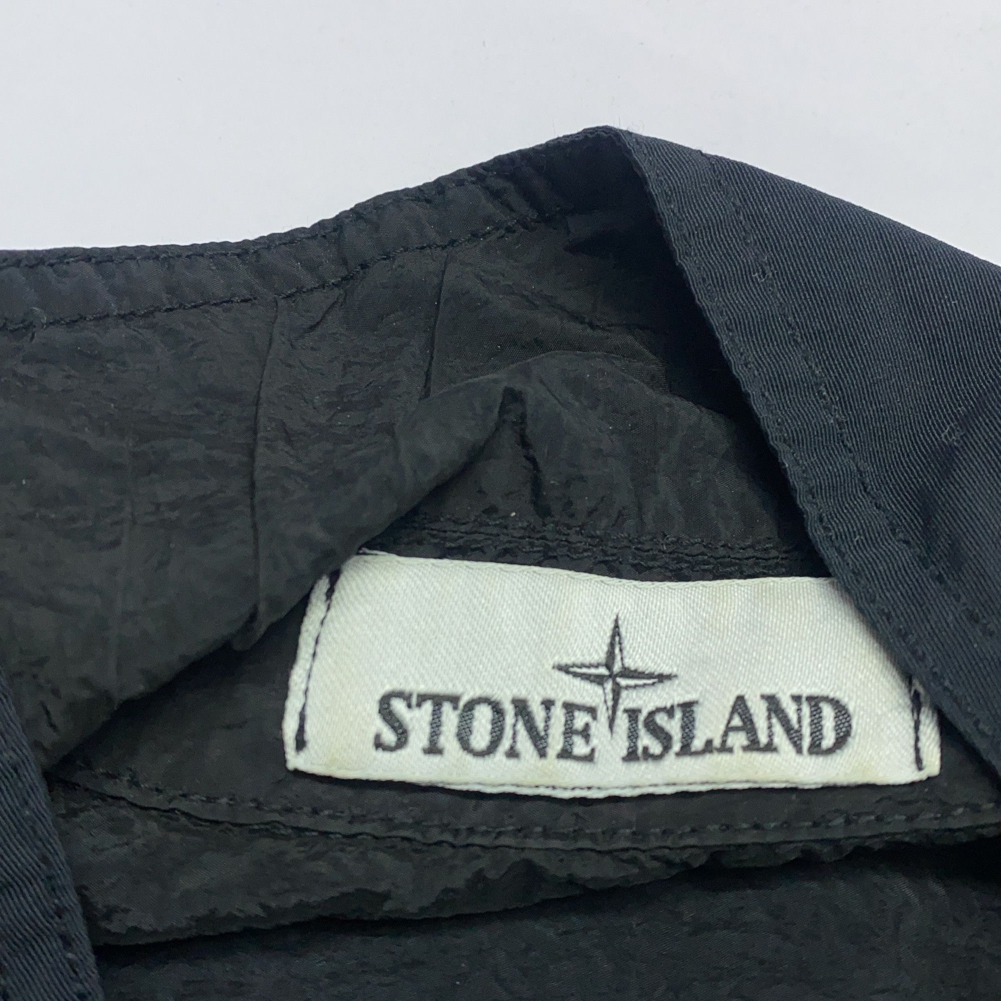 Stone Island Stone Island Nylon Metal Light Jacket Size L Size US L / EU 52-54 / 3 - 3 Thumbnail