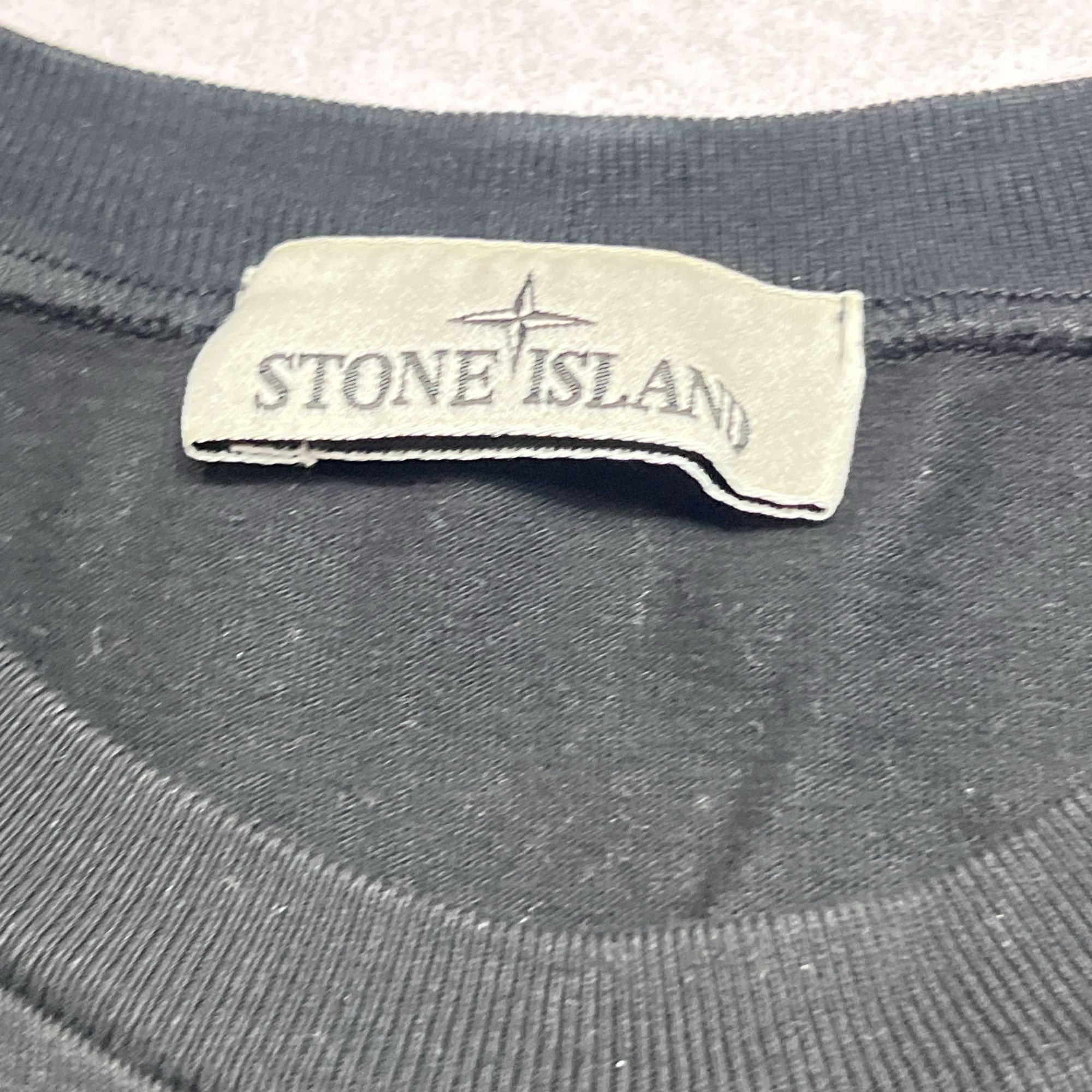 Stone Island Stone Island Logo Badge Sweatshirt Size XL Size US XL / EU 56 / 4 - 4 Thumbnail