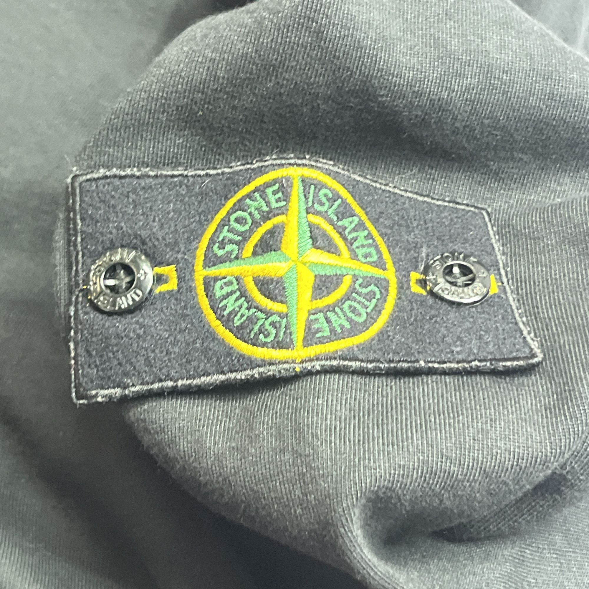Stone Island Stone Island Logo Badge Sweatshirt Size XL Size US XL / EU 56 / 4 - 5 Thumbnail