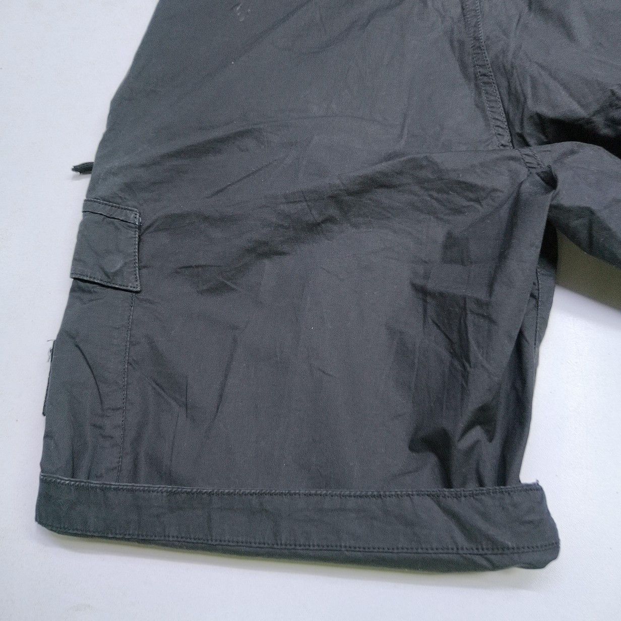 Stone Island Stone Island Cargo Shorts Size 34 Size US 34 / EU 50 - 14 Thumbnail