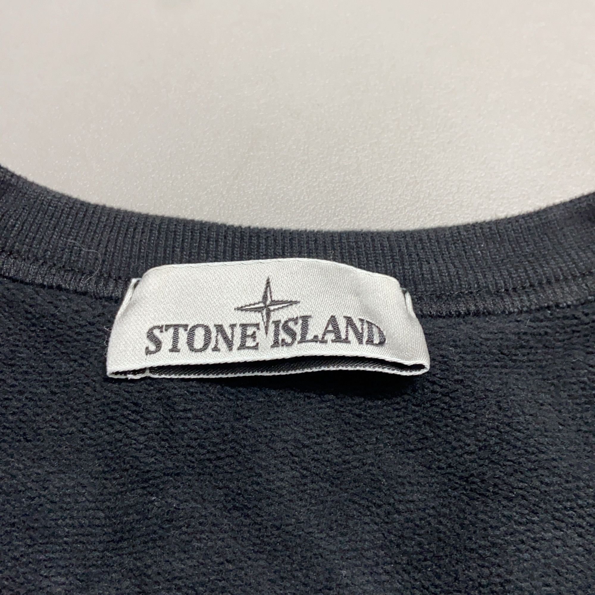 Stone Island Stone Island Arm Patch Crewneck Sweatshirt Size L Size US L / EU 52-54 / 3 - 3 Thumbnail