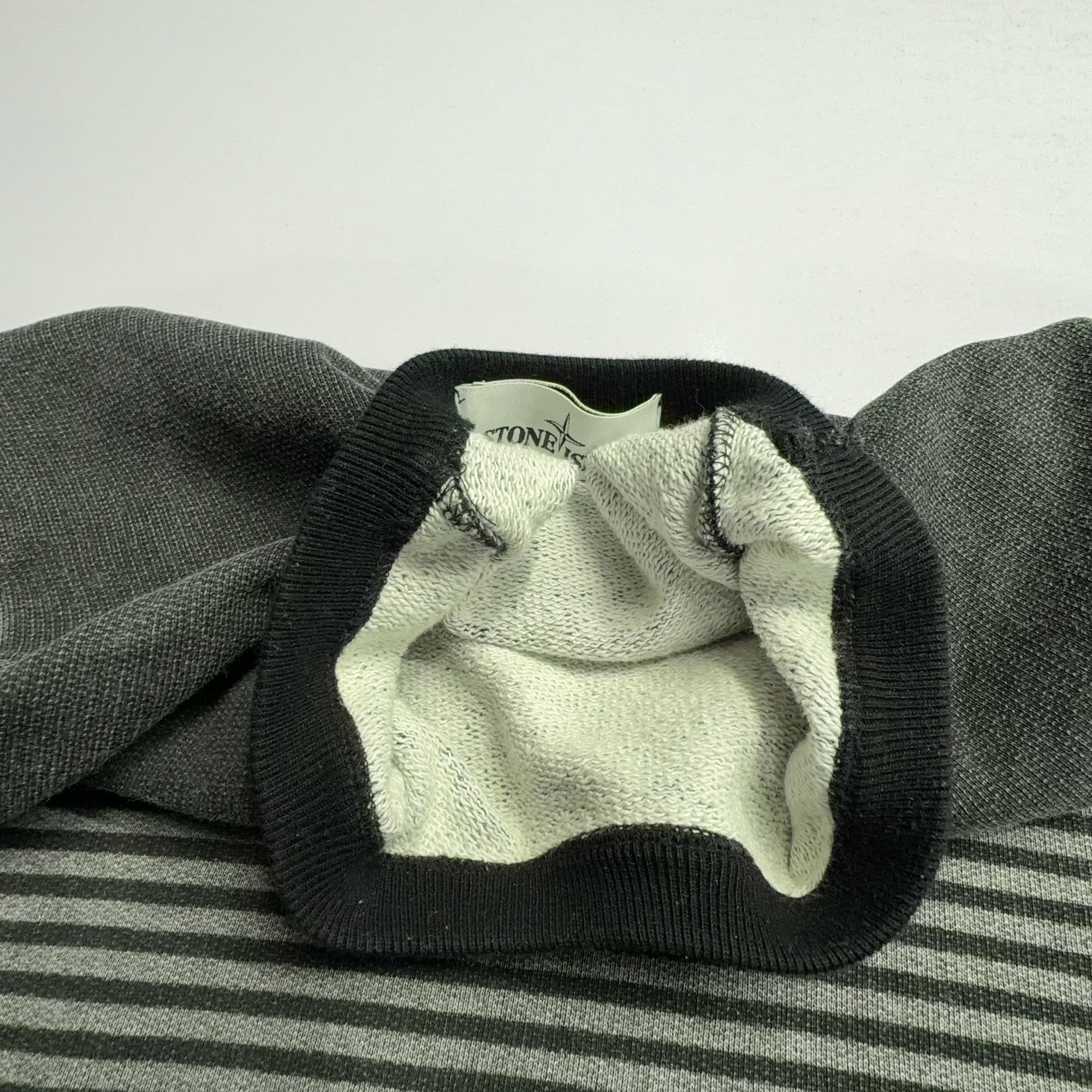 Stone Island Stone Island Marina Striped Sweatshirt Size M Size US M / EU 48-50 / 2 - 6 Thumbnail