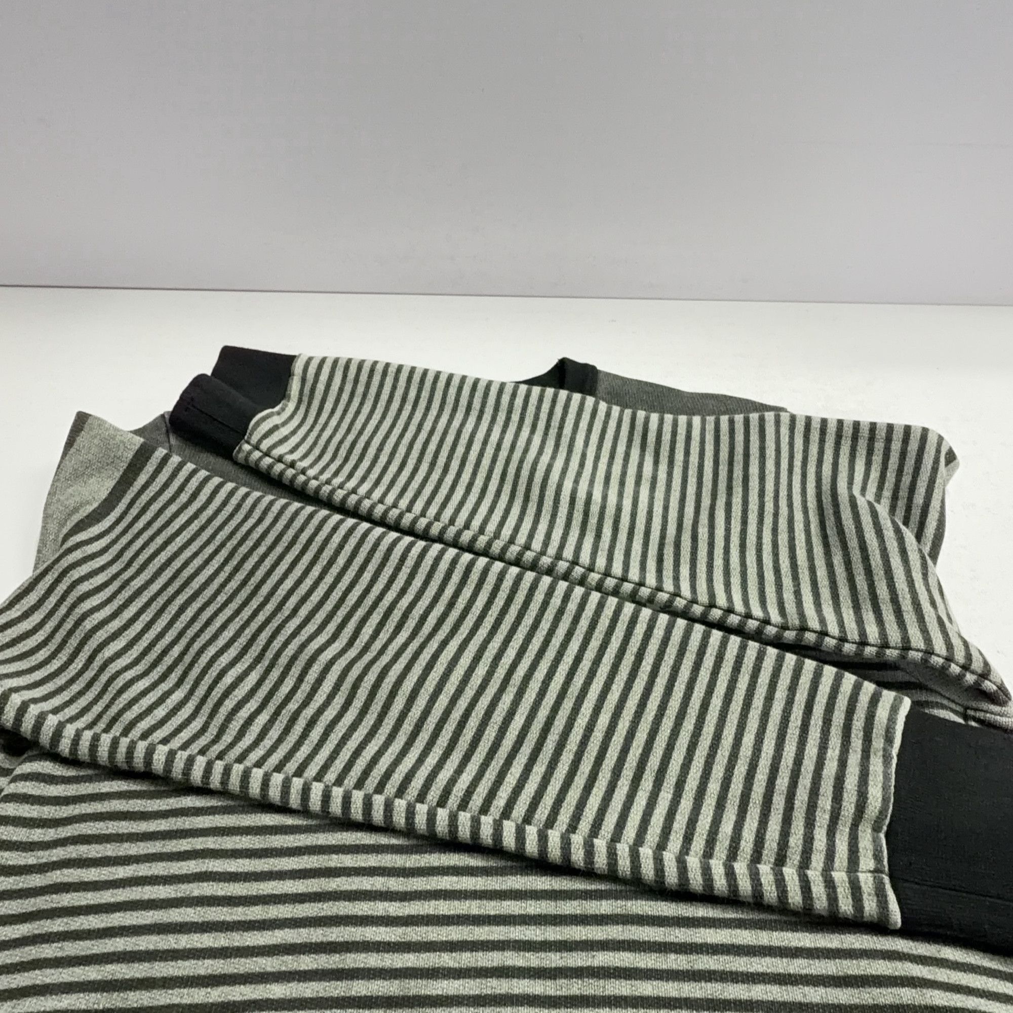 Stone Island Stone Island Marina Striped Sweatshirt Size M Size US M / EU 48-50 / 2 - 8 Thumbnail