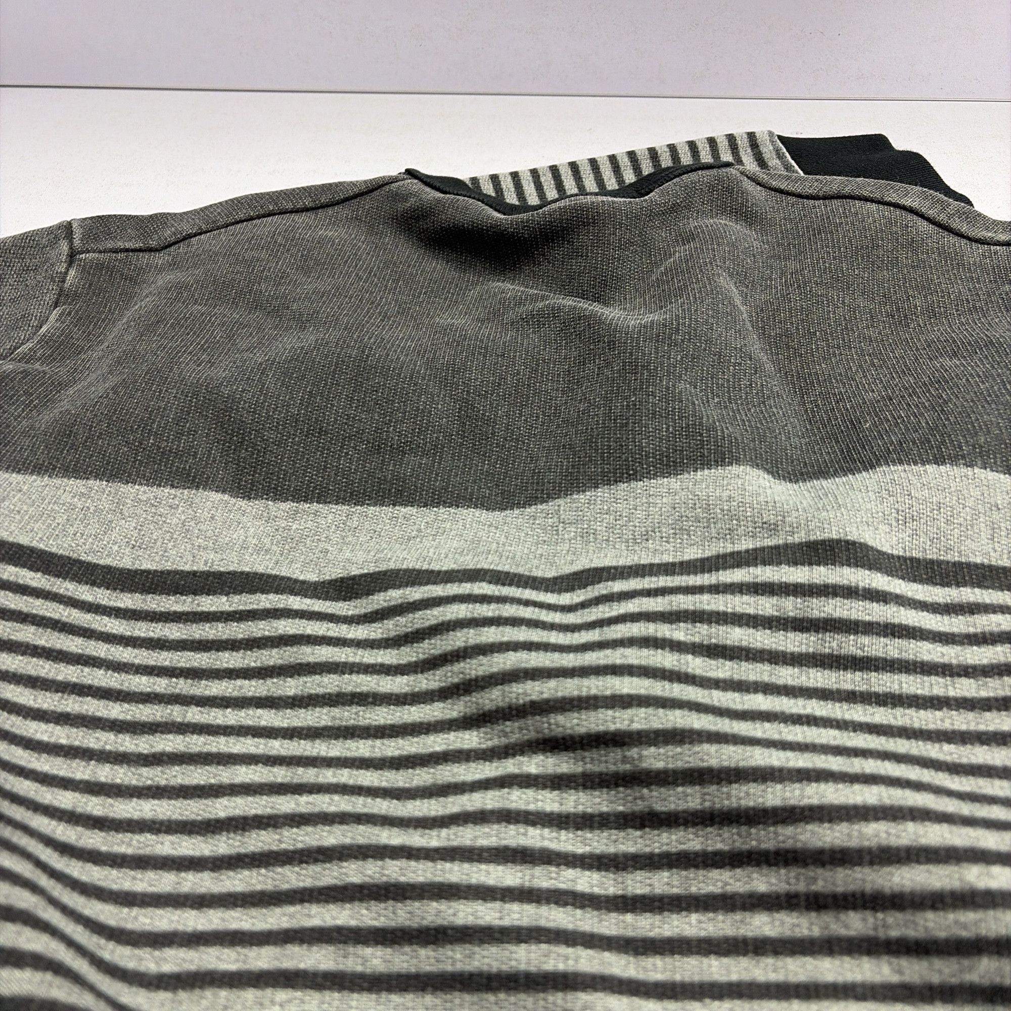 Stone Island Stone Island Marina Striped Sweatshirt Size M Size US M / EU 48-50 / 2 - 4 Thumbnail