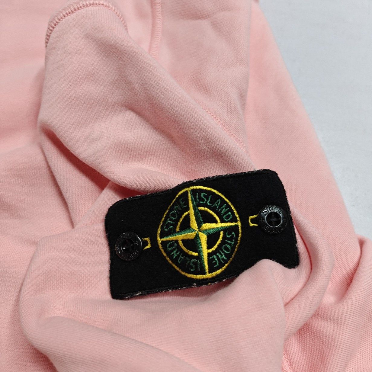 Stone Island Stone Island Compass Patch Sweatshirt Size L Size US L / EU 52-54 / 3 - 7 Thumbnail