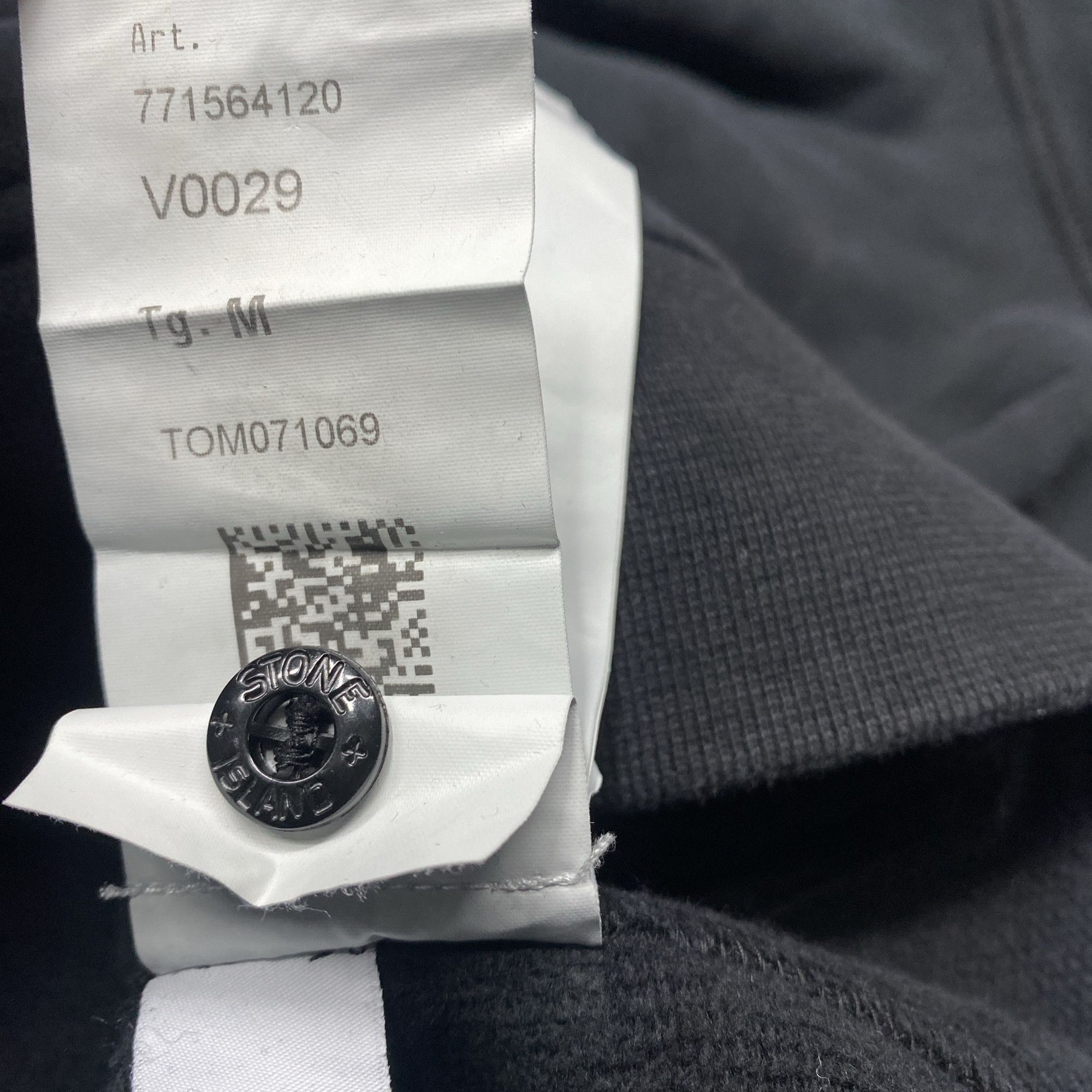 Stone Island Stone Island Logo Patch Hoodie Black Size M Size US M / EU 48-50 / 2 - 6 Thumbnail