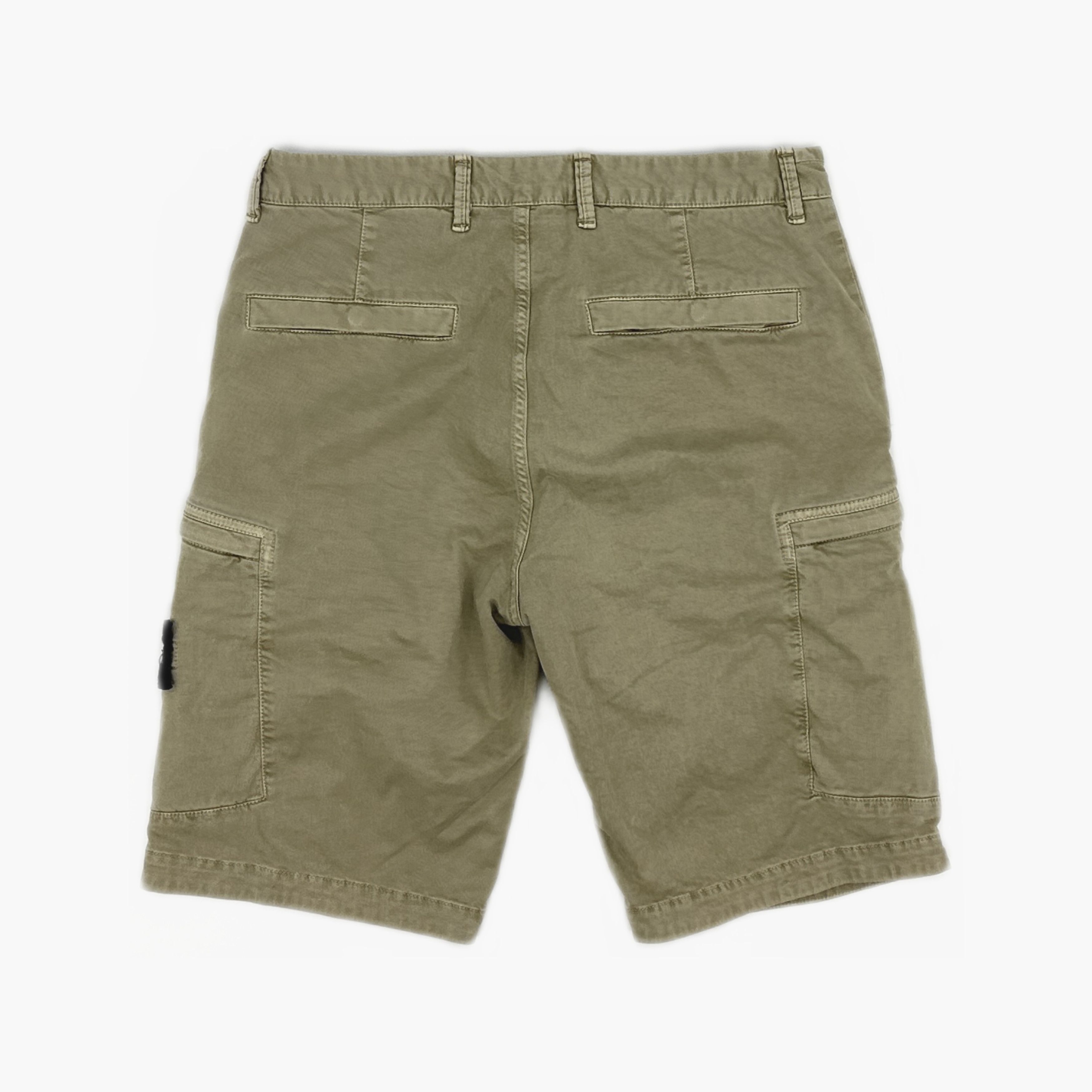 Stone Island Stone Island Logo Patch Cargo Shorts Size 30 Size US 30 / EU 46 - 2 Thumbnail