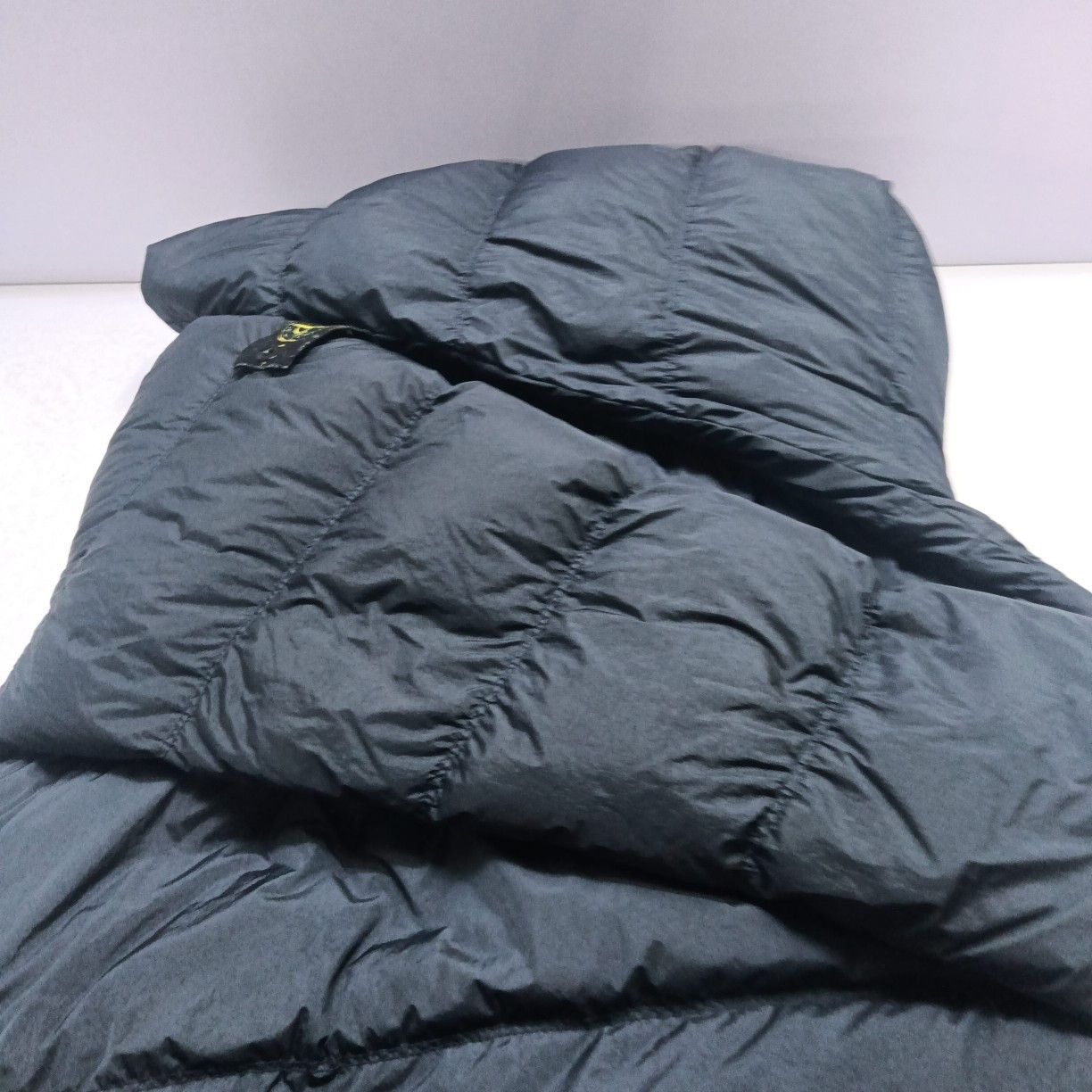 Stone Island Stone Island Badge Puffer Jacket Size M Size US M / EU 48-50 / 2 - 14 Thumbnail