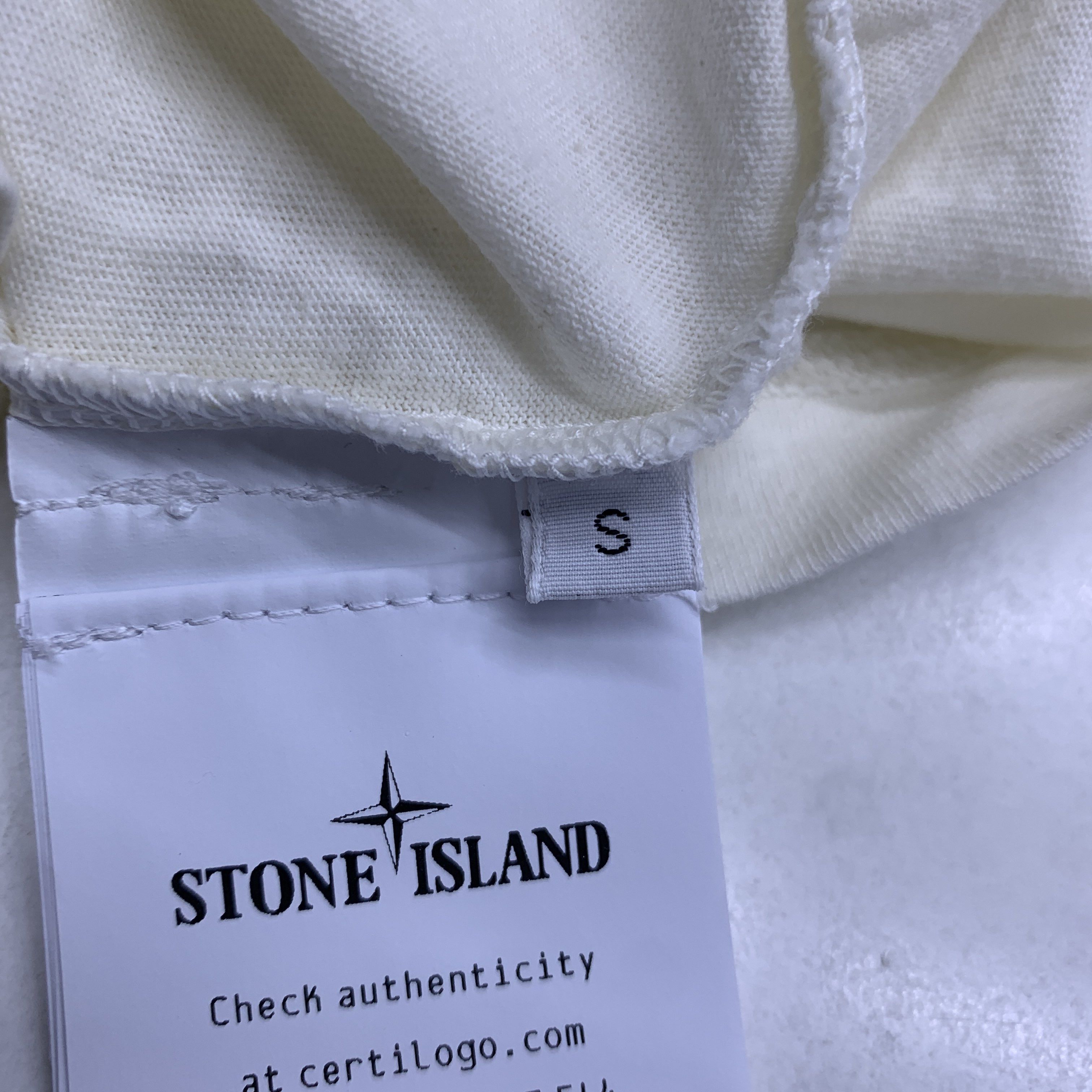 Stone Island Stone Island Logo T-Shirt Size S Size US S / EU 44-46 / 1 - 3 Thumbnail
