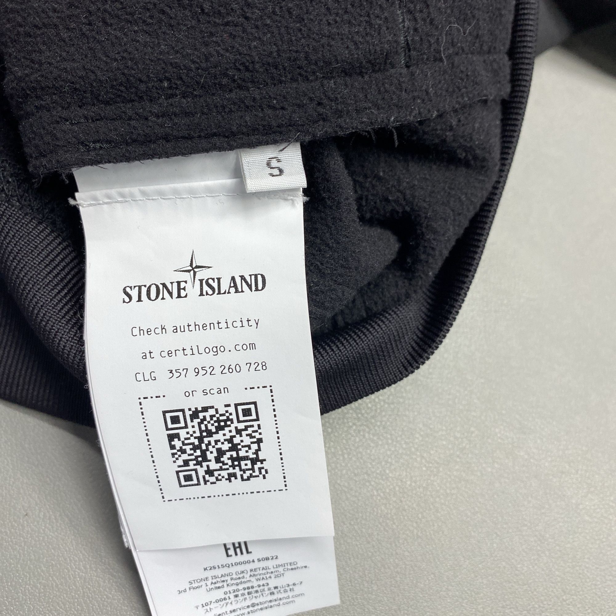 Stone Island Stone Island Soft Shell-R Hooded Jacket Size S Size US S / EU 44-46 / 1 - 4 Thumbnail