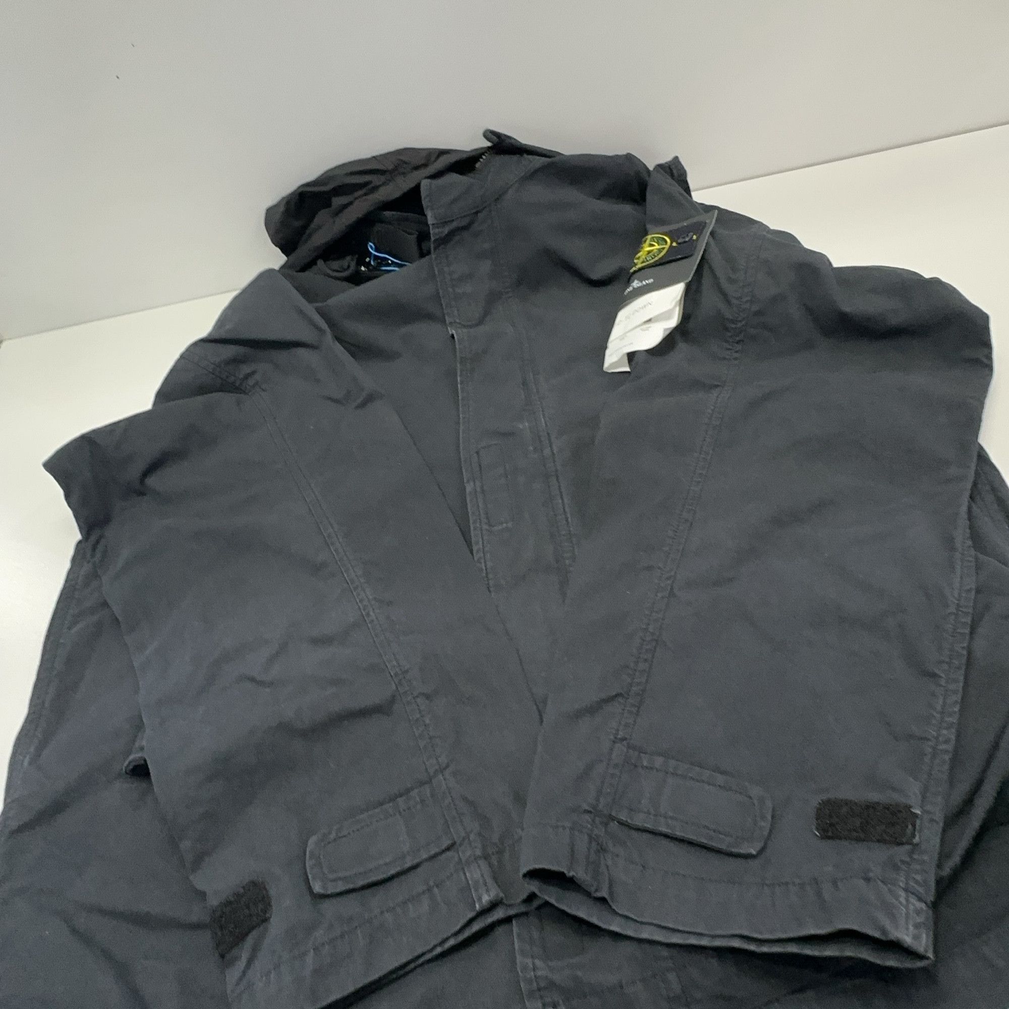 Stone Island × Supreme Supreme x Stone Island Hooded Jacket Black Size S Size US S / EU 44-46 / 1 - 16 Thumbnail