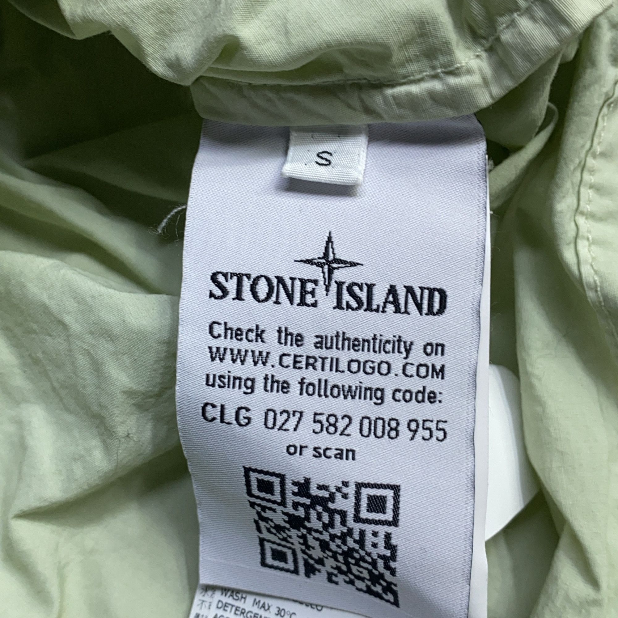 Stone Island STONE ISLAND Patch Logo Light Jacket Size S Size US S / EU 44-46 / 1 - 6 Thumbnail