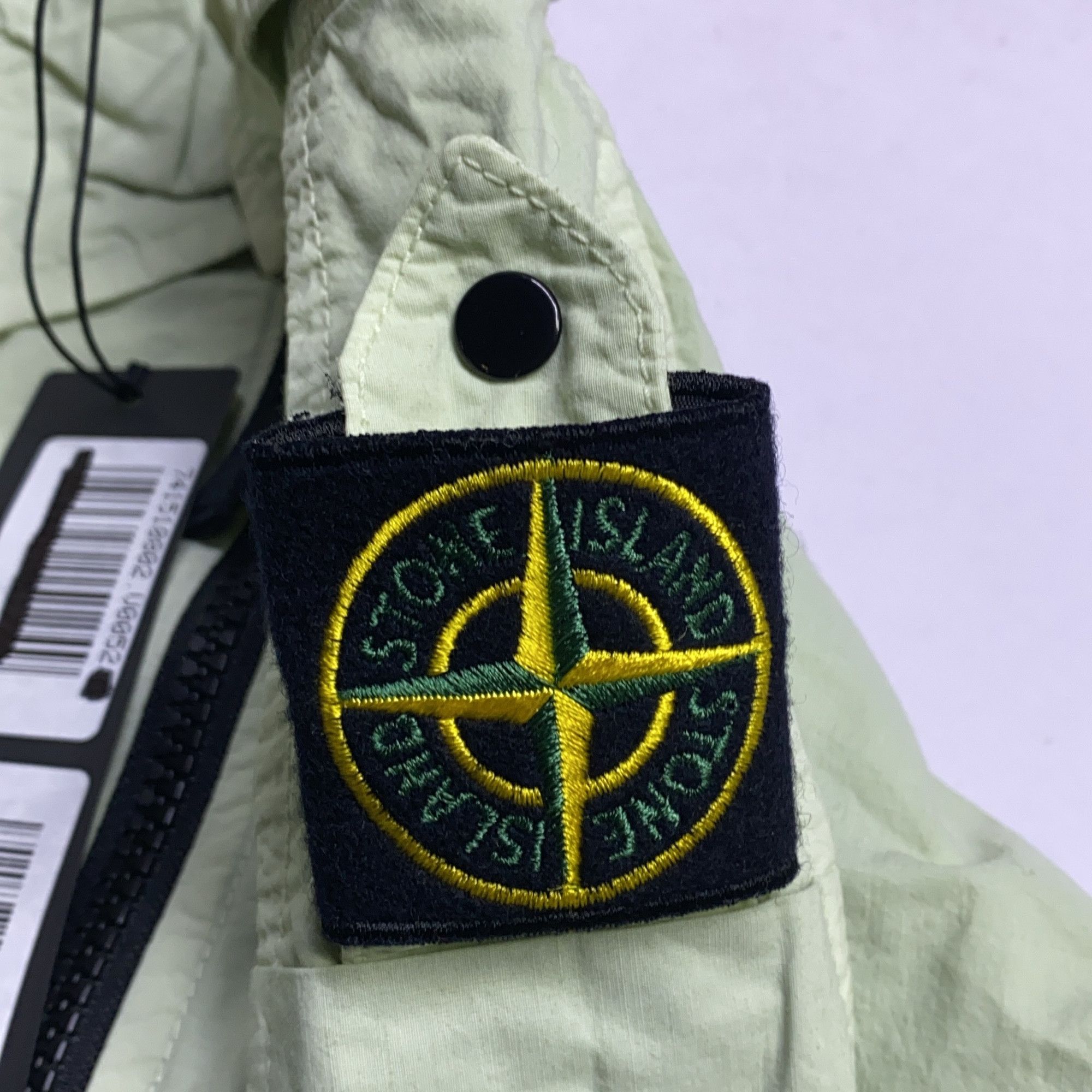 Stone Island STONE ISLAND Patch Logo Light Jacket Size S Size US S / EU 44-46 / 1 - 4 Thumbnail