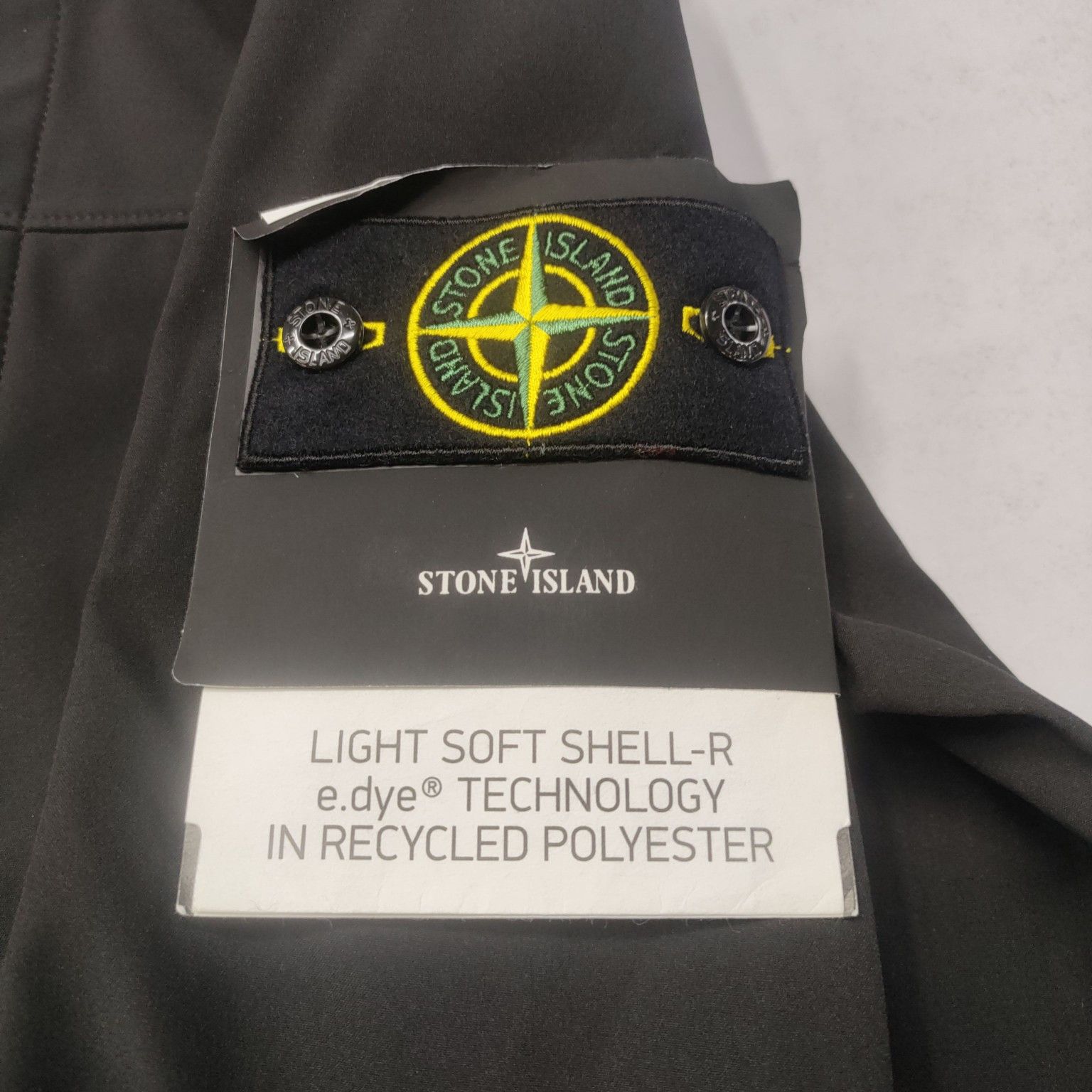 Stone Island Stone Island Soft Shell-R Light Jacket Size S Size US S / EU 44-46 / 1 - 6 Thumbnail