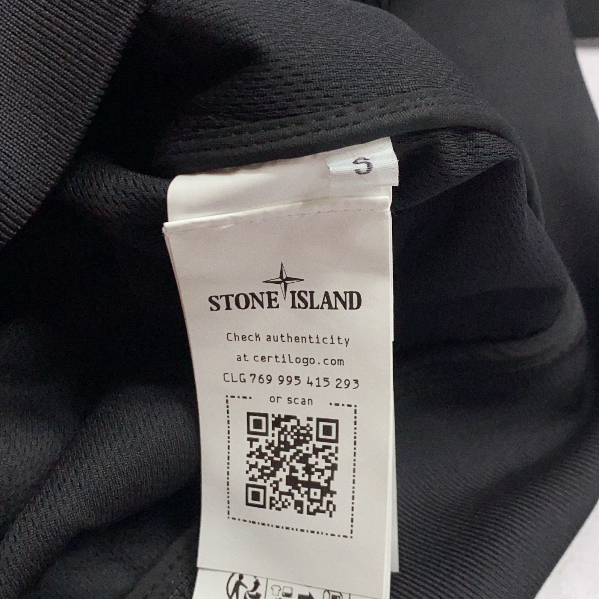 Stone Island Stone Island Soft Shell Hooded Jacket Black S Size US S / EU 44-46 / 1 - 12 Thumbnail