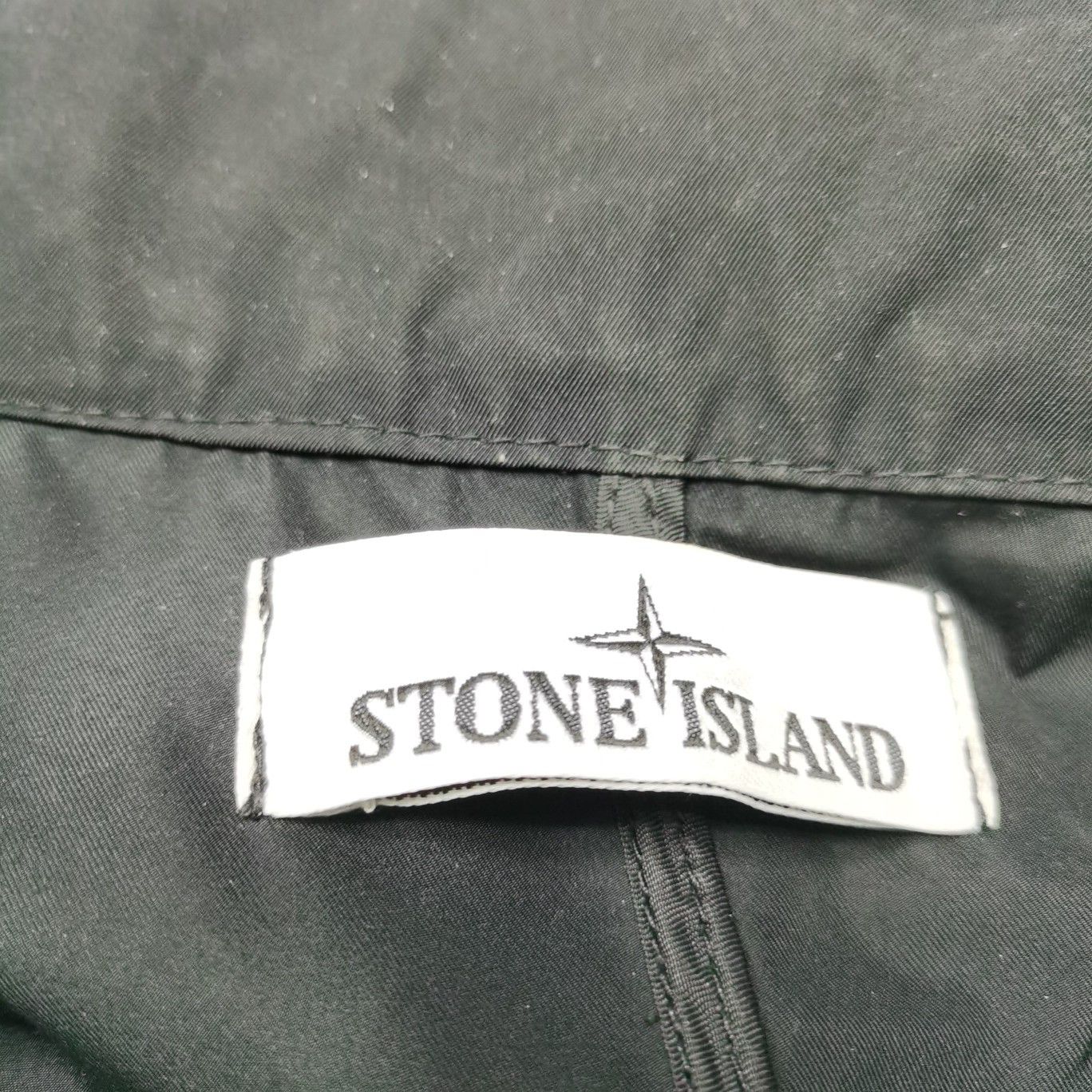 Stone Island Stone Island Logo Patch Light Jacket Size L Size US L / EU 52-54 / 3 - 5 Thumbnail