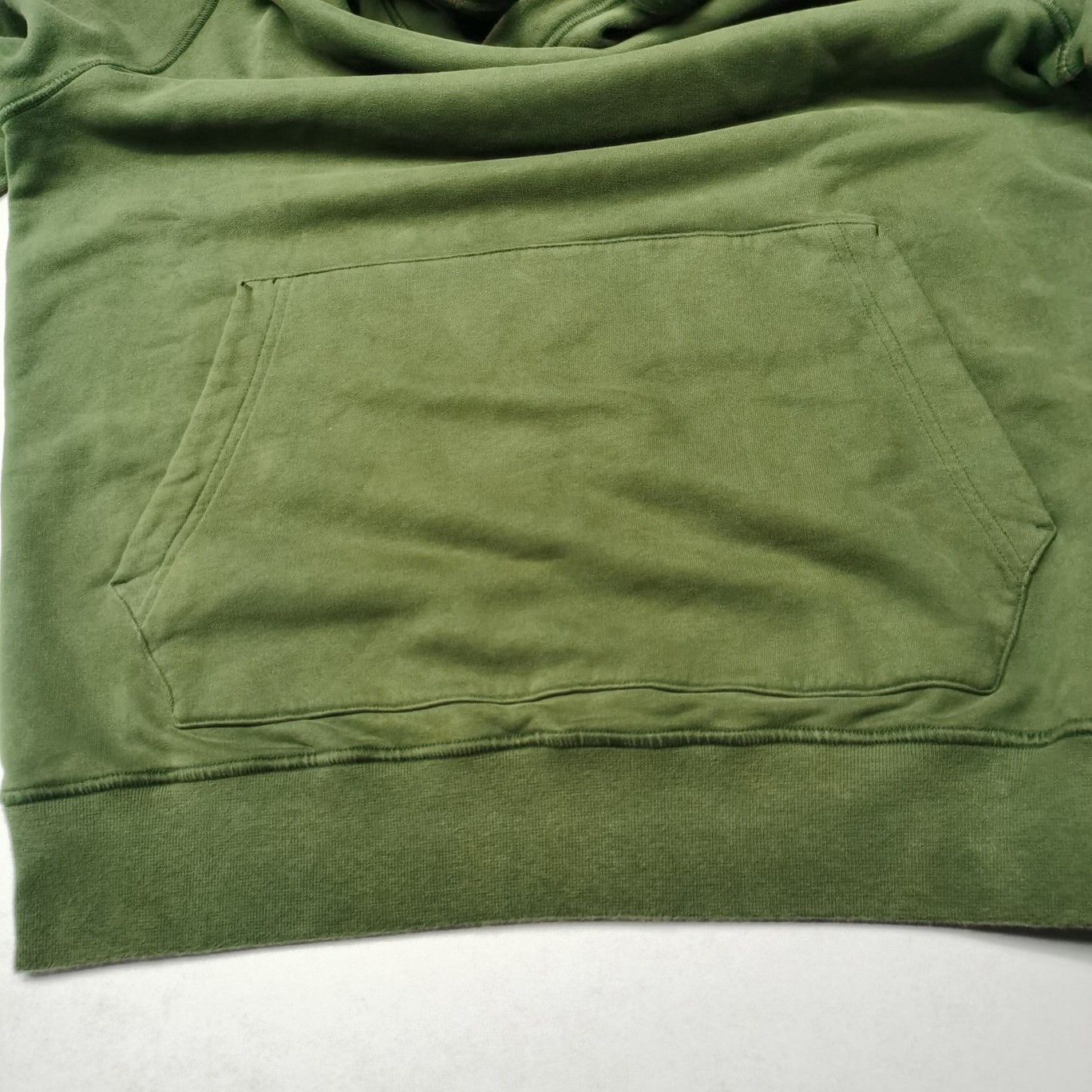 Stone Island Stone Island Logo Patch Hoodie Size L Size US L / EU 52-54 / 3 - 6 Thumbnail