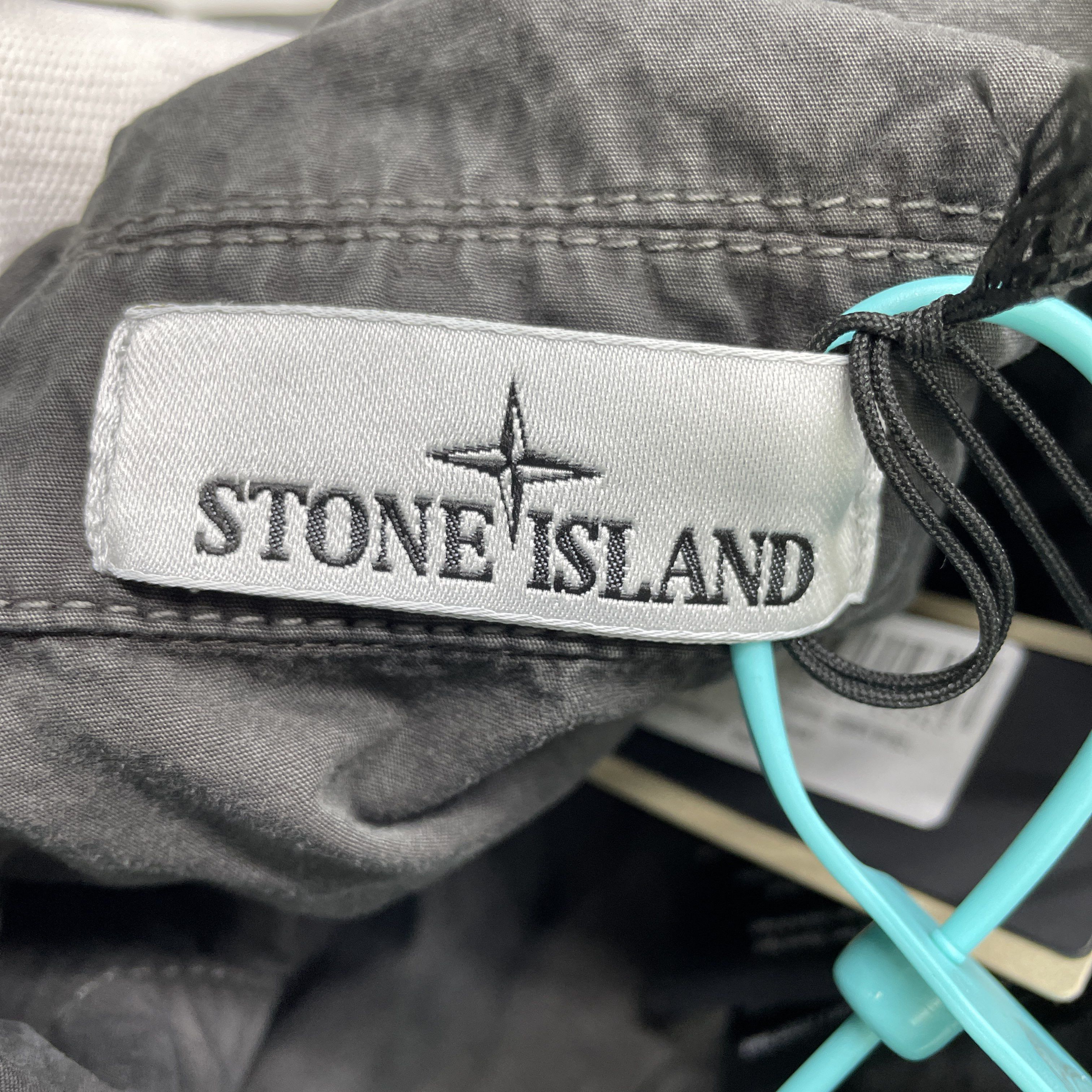 Stone Island Stone Island Logo Patch Overshirt Size L Size US L / EU 52-54 / 3 - 2 Thumbnail