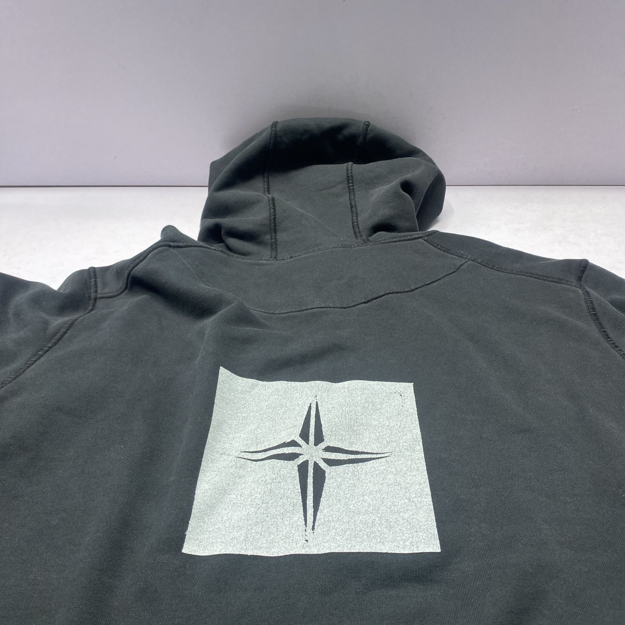 Stone Island Stone Island Compass Logo Hoodie Size XL Size US XL / EU 56 / 4 - 5 Thumbnail