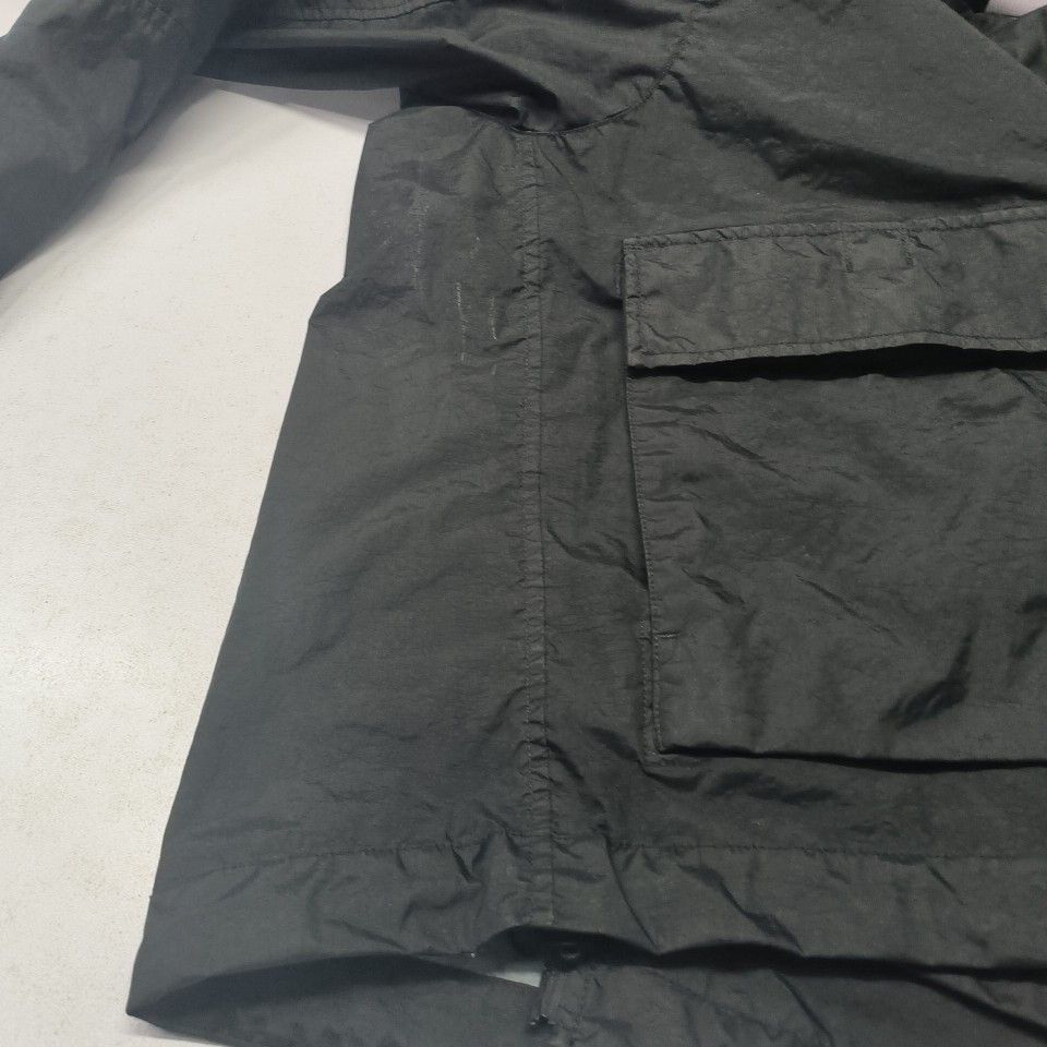 Stone Island Stone Island Logo Badge Waterproof Hooded Jacket Size XL Size US XL / EU 56 / 4 - 19 Thumbnail