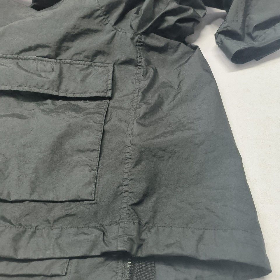 Stone Island Stone Island Logo Badge Waterproof Hooded Jacket Size XL Size US XL / EU 56 / 4 - 20 Thumbnail