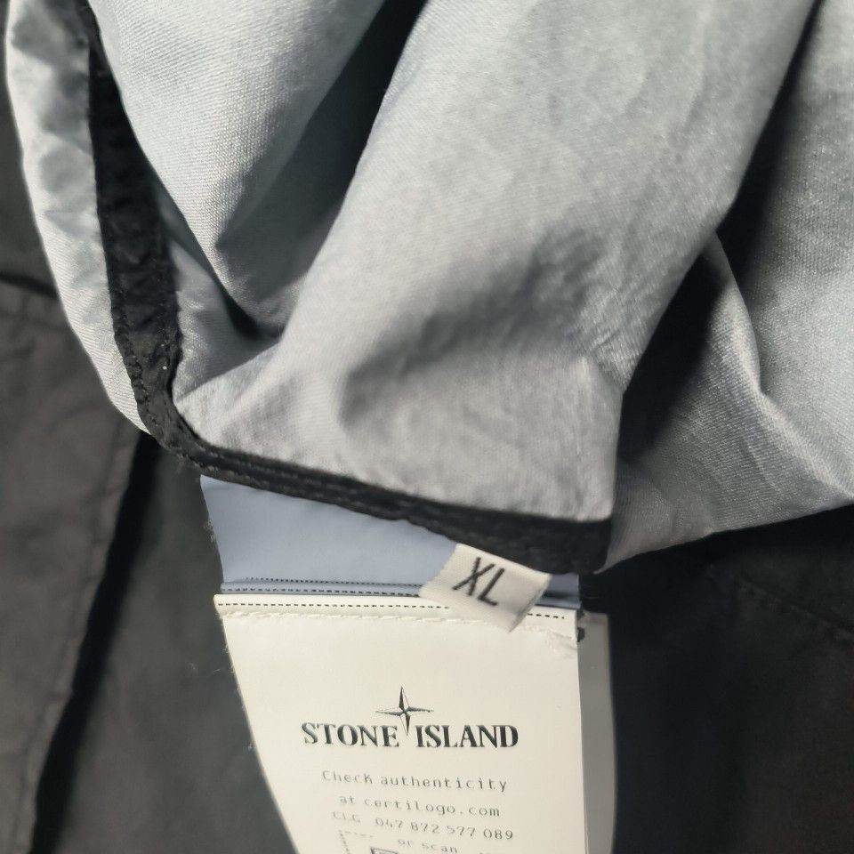 Stone Island Stone Island Logo Badge Waterproof Hooded Jacket Size XL Size US XL / EU 56 / 4 - 5 Thumbnail