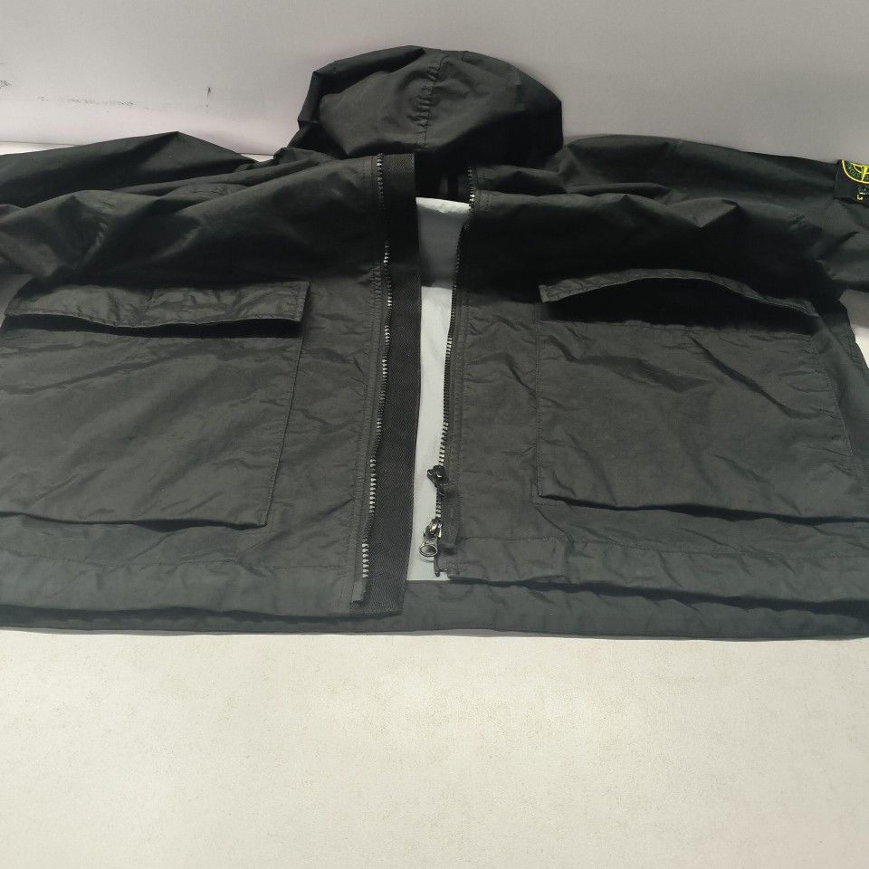 Stone Island Stone Island Logo Badge Waterproof Hooded Jacket Size XL Size US XL / EU 56 / 4 - 17 Thumbnail