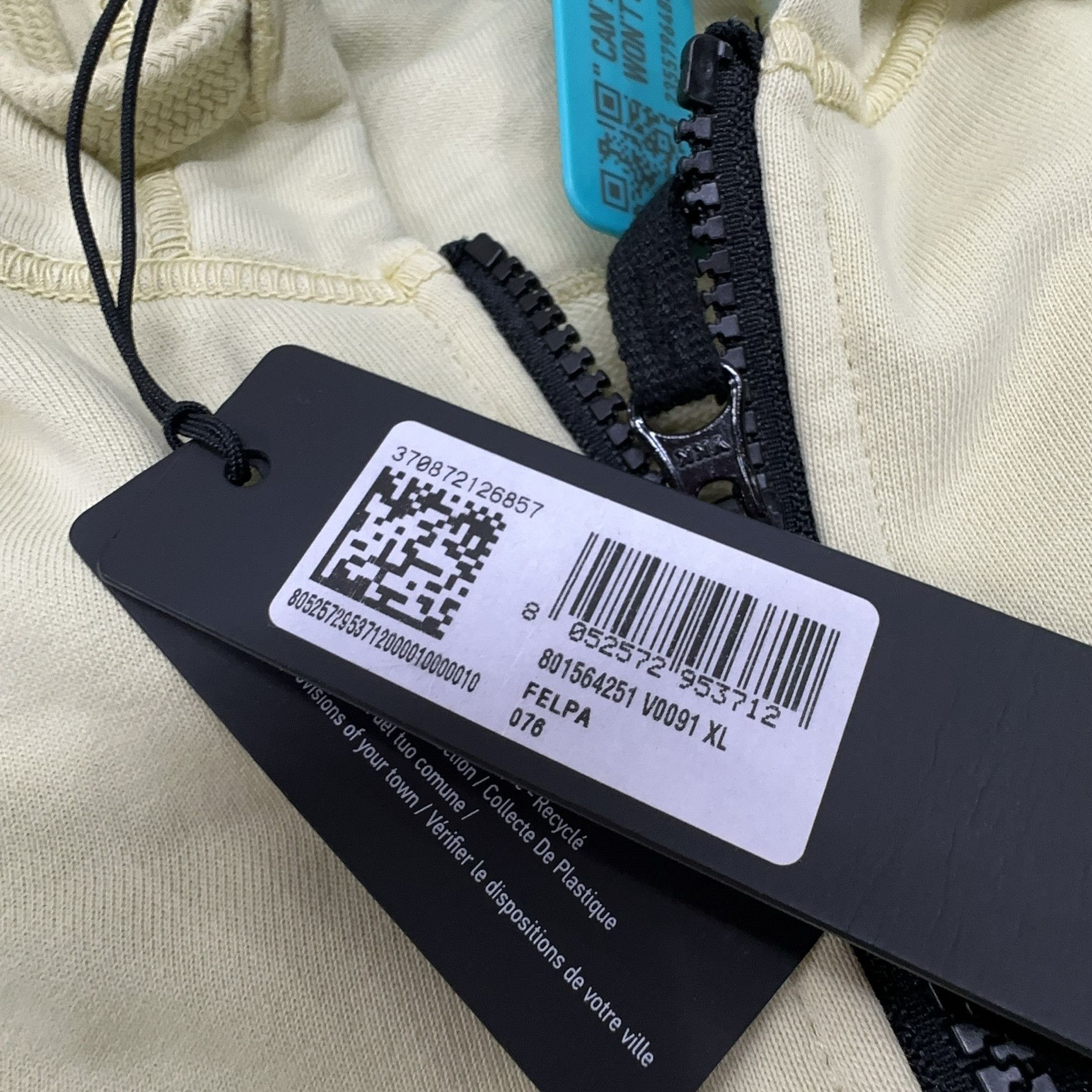Stone Island Stone Island Zip-Up Hoodie Size XL Size US XL / EU 56 / 4 - 4 Thumbnail