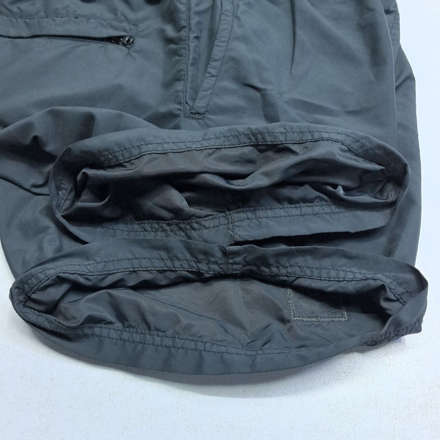 Stone Island Stone Island Nylon Patch Shorts Size S Size US 30 / EU 46 - 14 Thumbnail