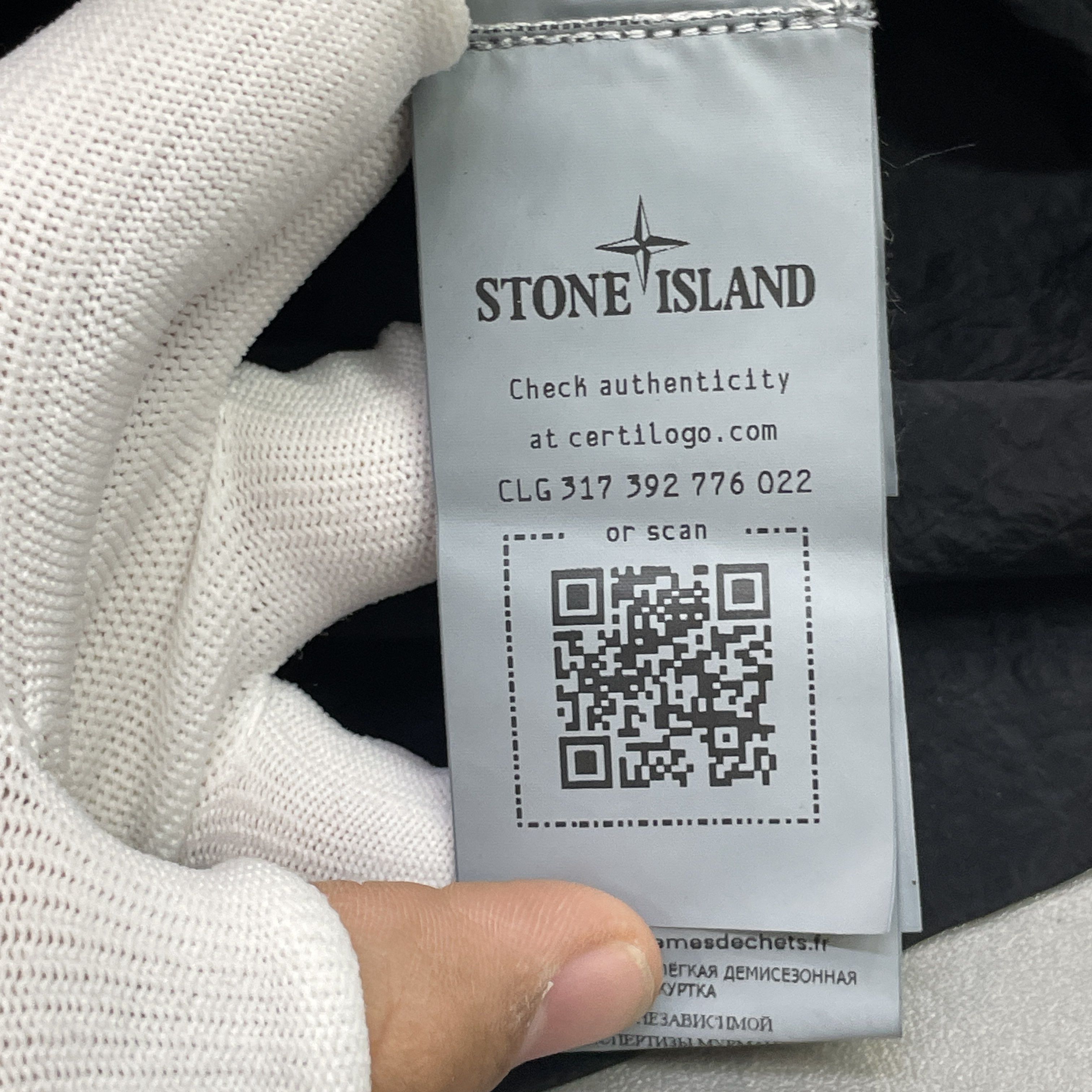 Stone Island Stone Island Nylon Metal Overshirt Size M Size US M / EU 48-50 / 2 - 3 Thumbnail
