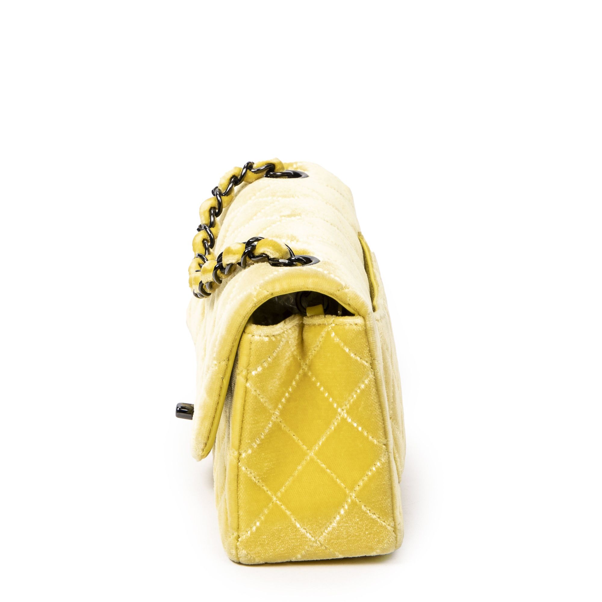 Chanel Mini Classic Flap Size ONE SIZE - 3 Thumbnail