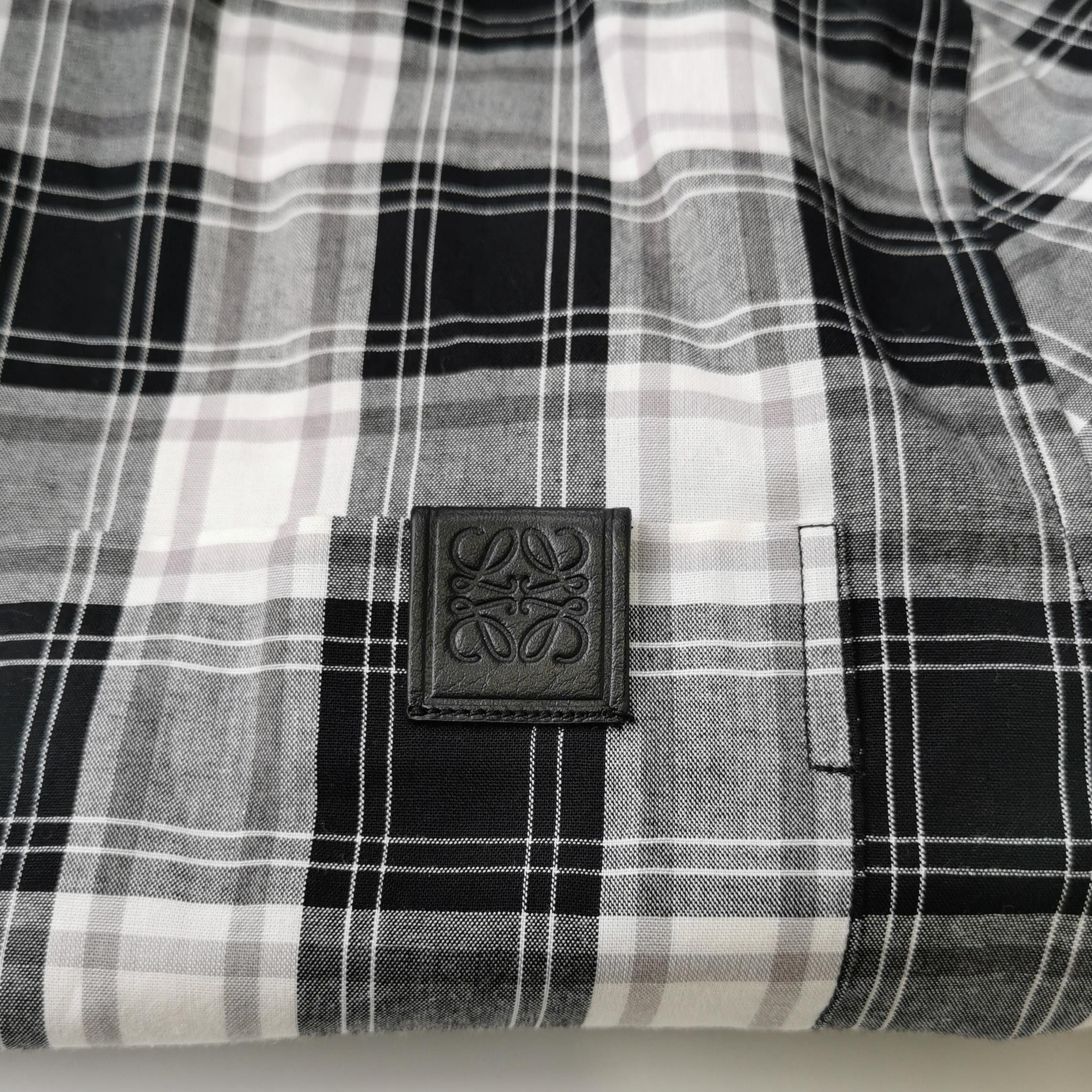 Loewe Loewe Men s Button Ups Size US S / EU 44-46 / 1 - 3 Thumbnail
