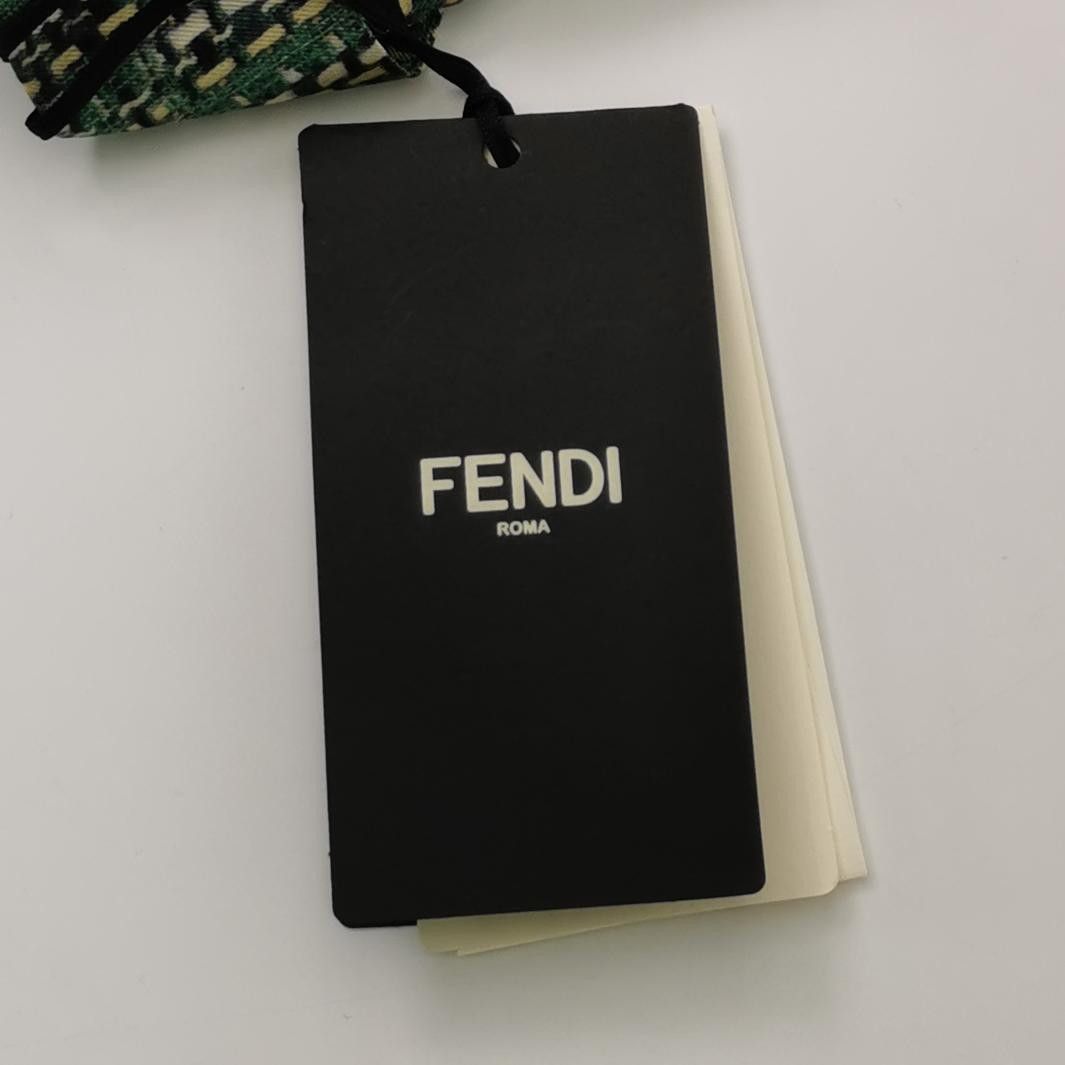 Fendi Fendi Men xl Button Ups Size US XL / EU 56 / 4 - 3 Thumbnail